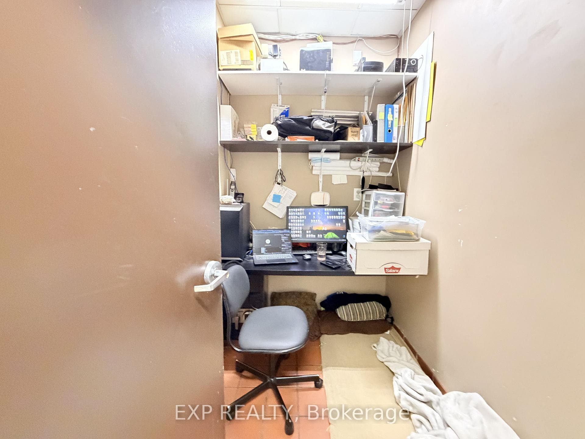 720 Spadina Avenue photo 33