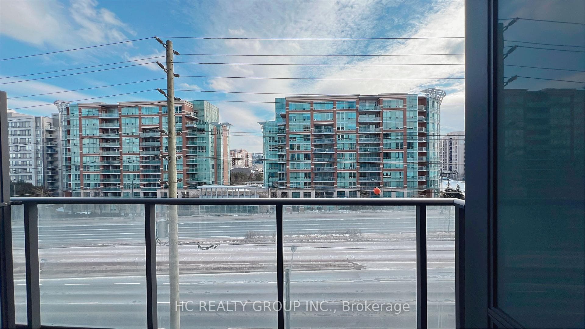 396 Highway 7 Avenue Unit 607 photo 9