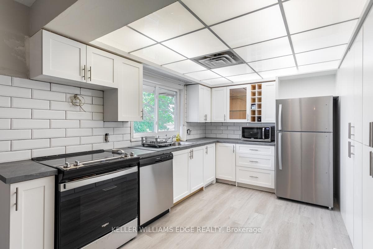 327 Tapleytown Road photo 8