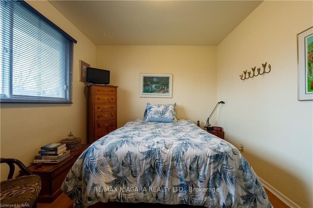 7195 Cambridge Street photo 13