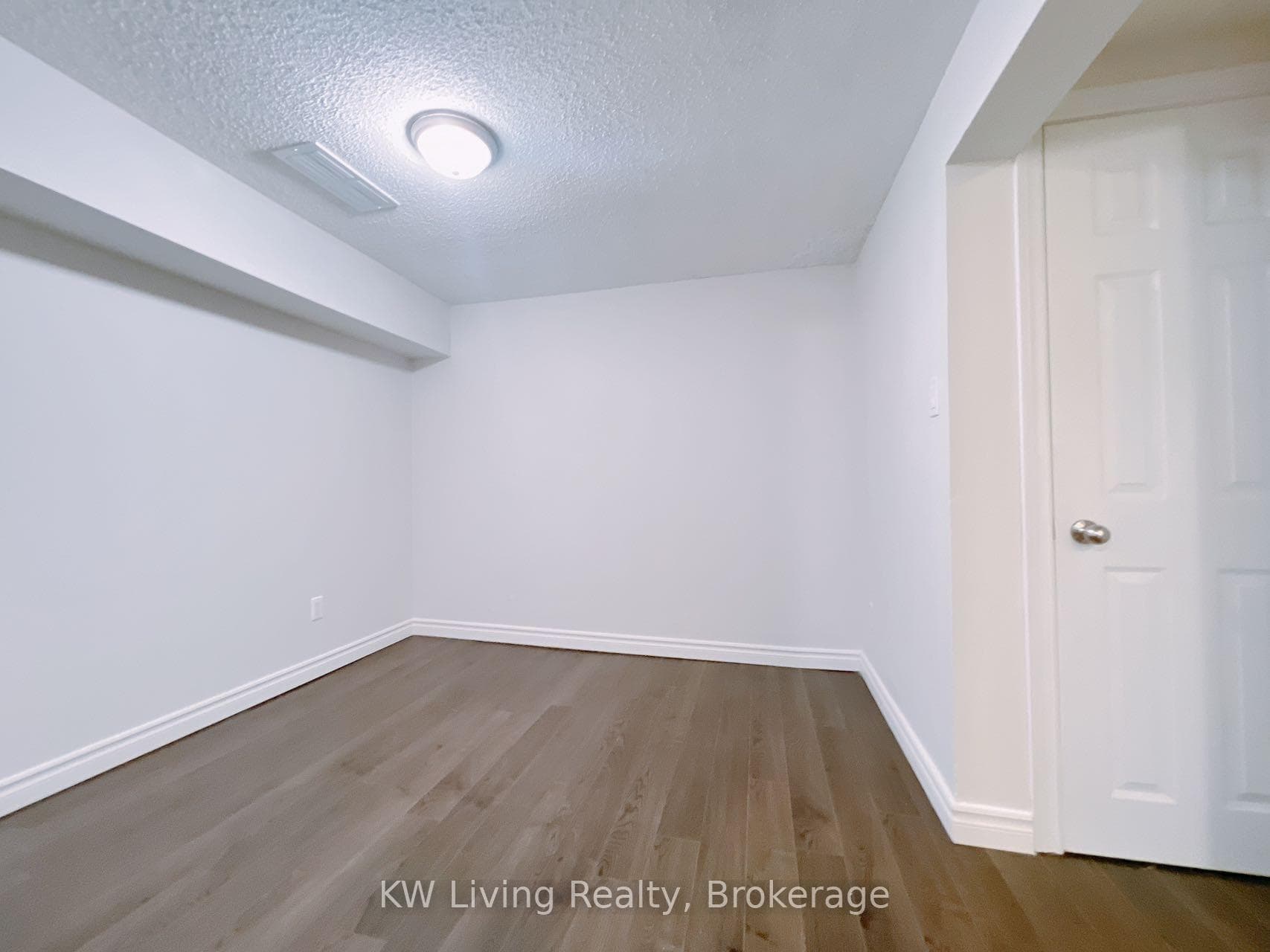 2075 Warden Avenue Unit 66 photo 20