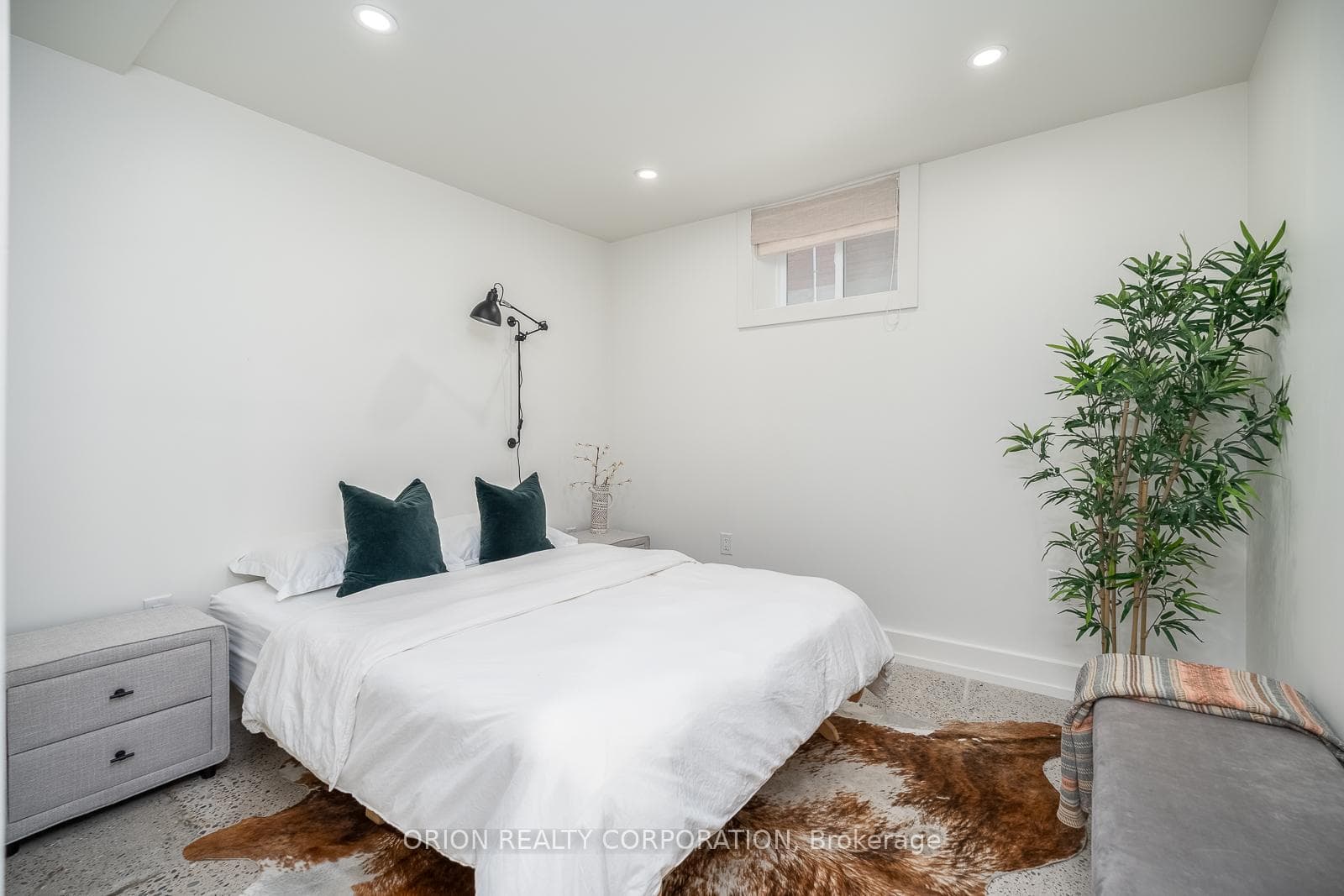 185 Glenholme Avenue photo 43