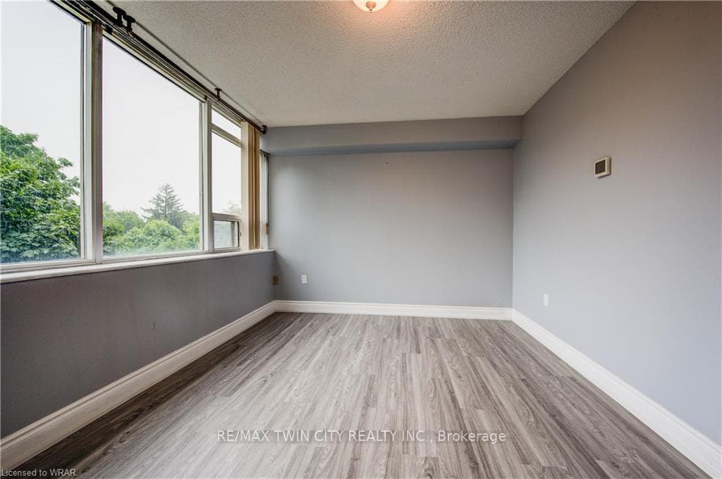 3227 King Street Unit 503 photo 19