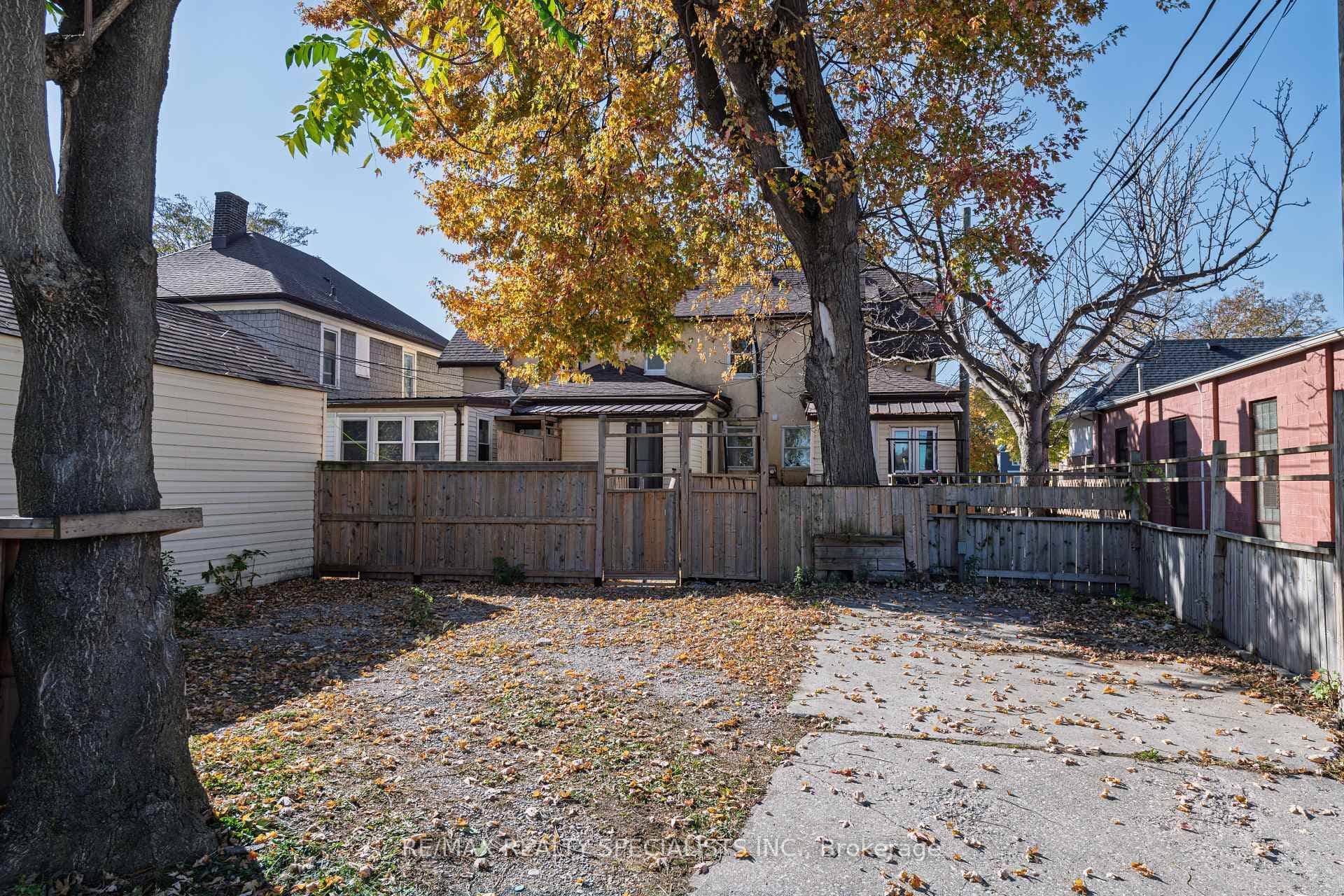 332 Elm Avenue photo 33