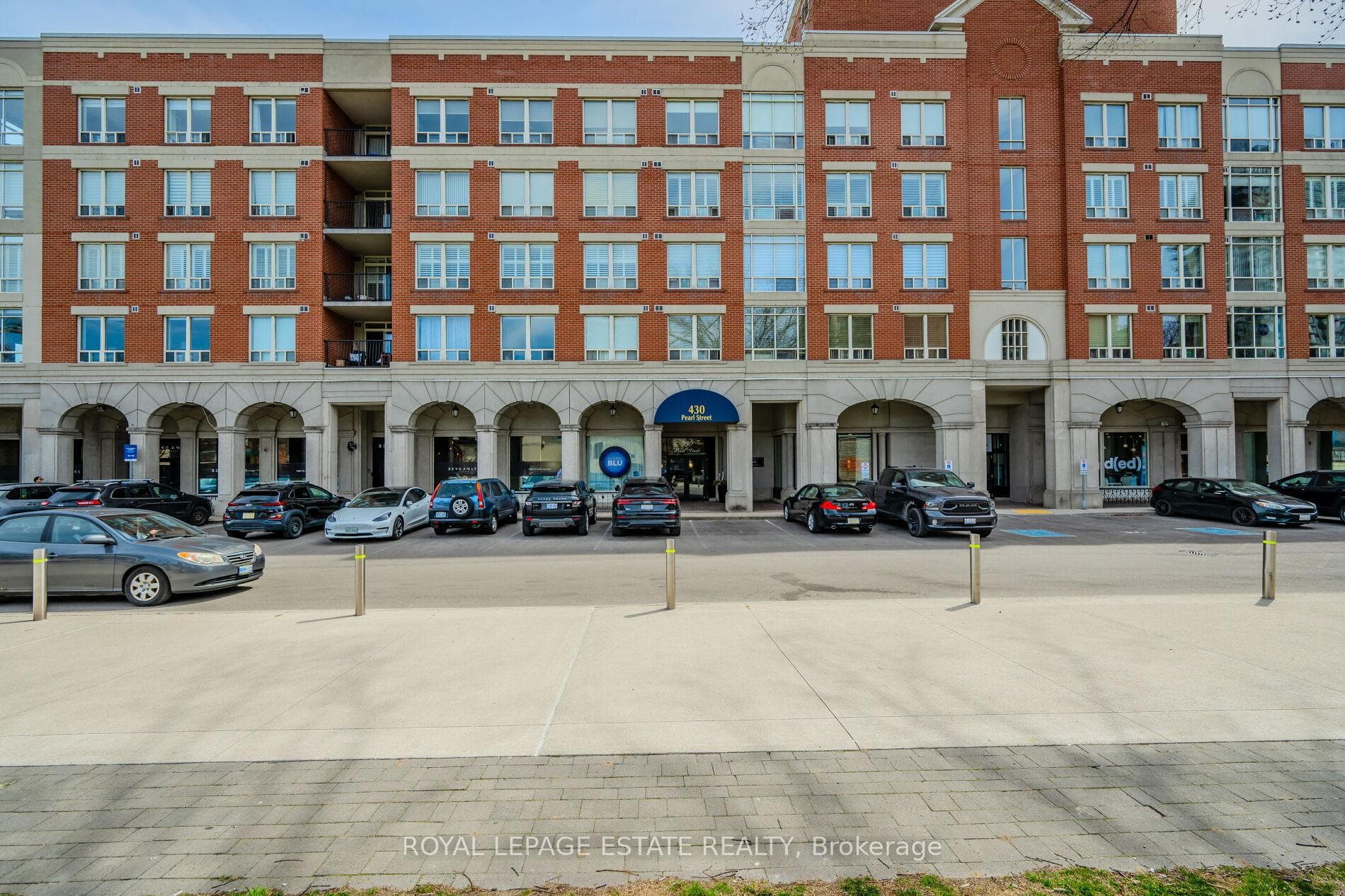 430 Pearl Street Unit 209 photo 1