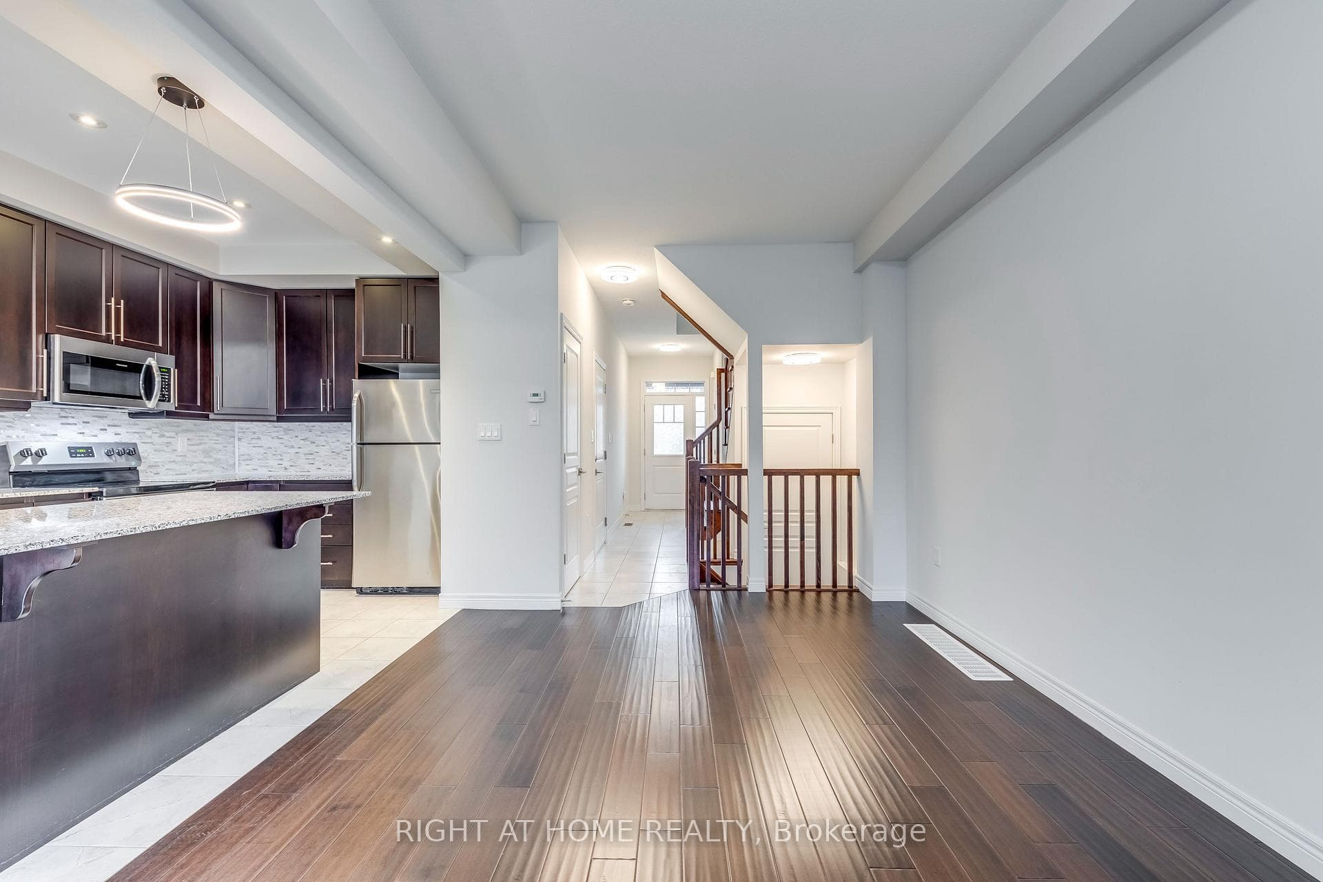20 Farley Lane photo 6