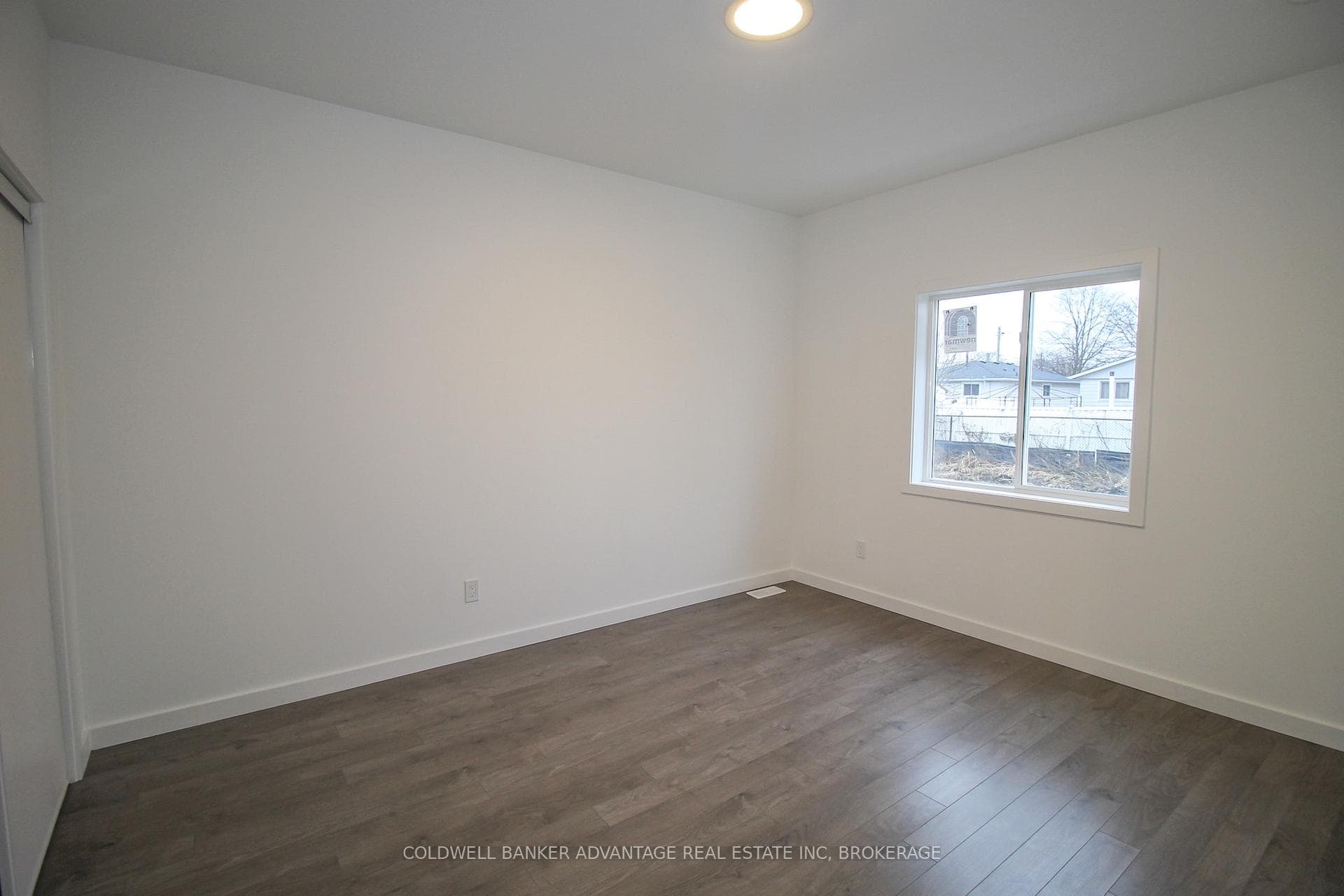 311 Chaffey Street photo 8