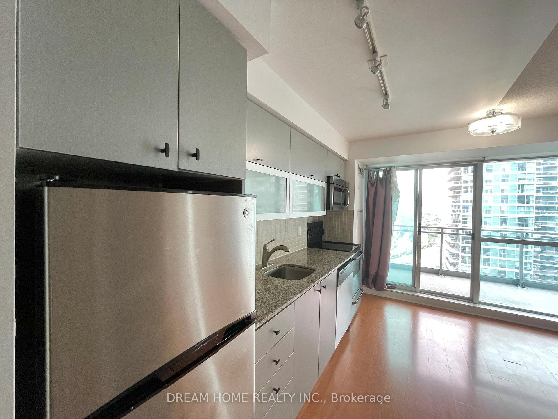 100 Western Battery Road Unit 1812 photo 1
