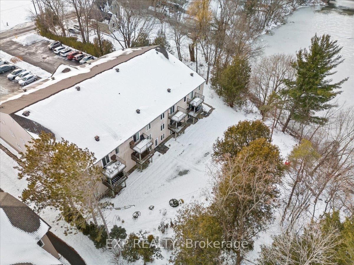 469 CHURCH Street Unit 18 photo 28