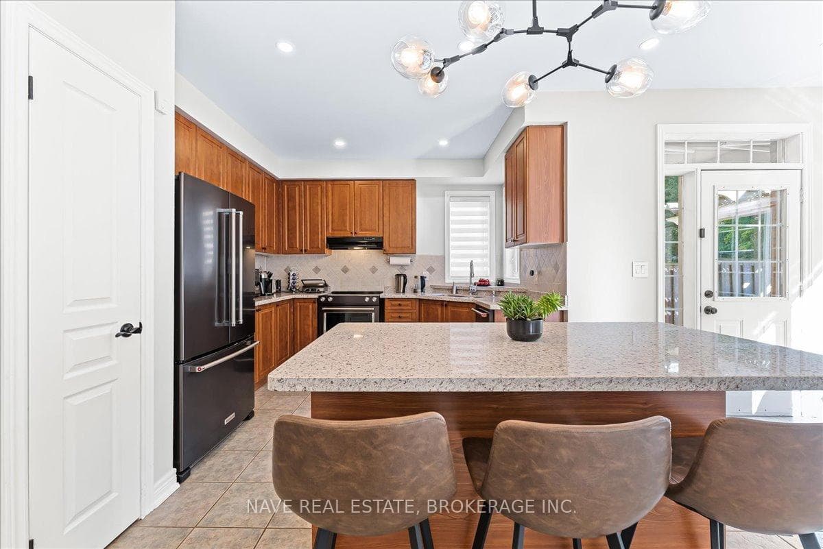 43 Grand Oak Drive photo 10