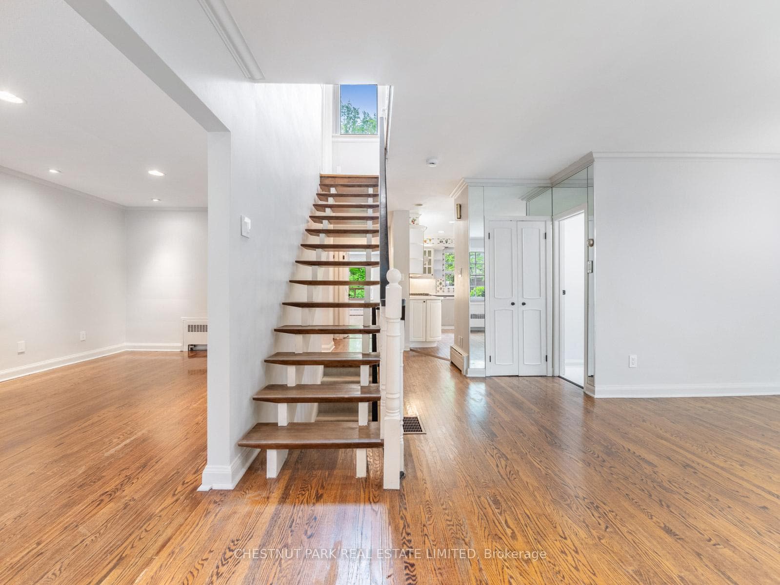 27 Elm Ridge Drive photo 5