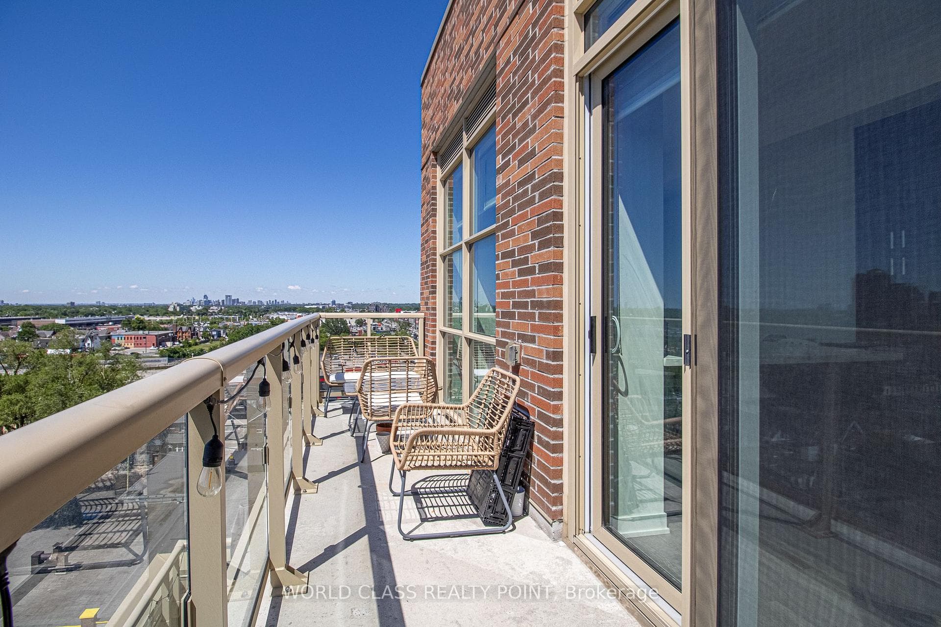 1787 St. Clair Avenue Unit 906 photo 18