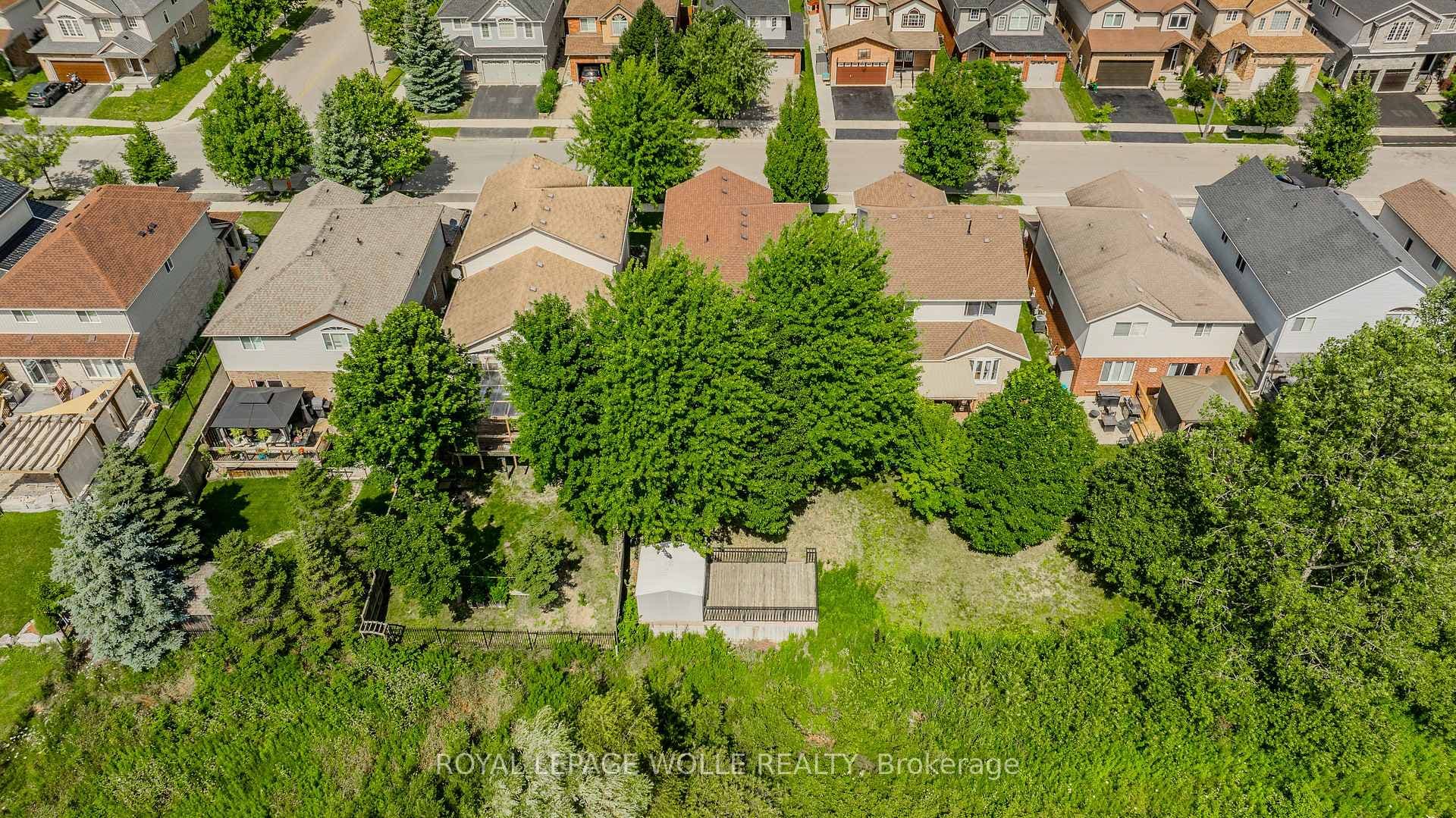 547 St Moritz Avenue photo 37
