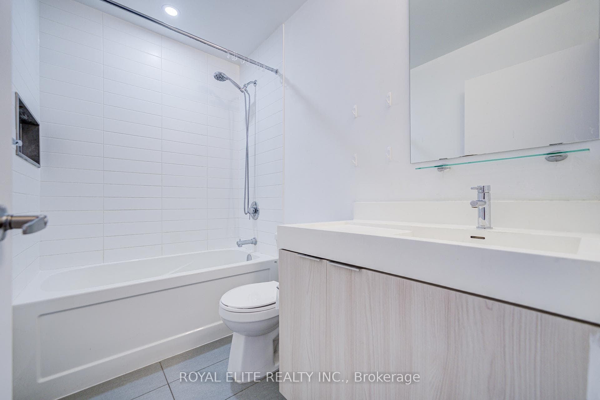 20 Tubman Avenue Unit 101 photo 25