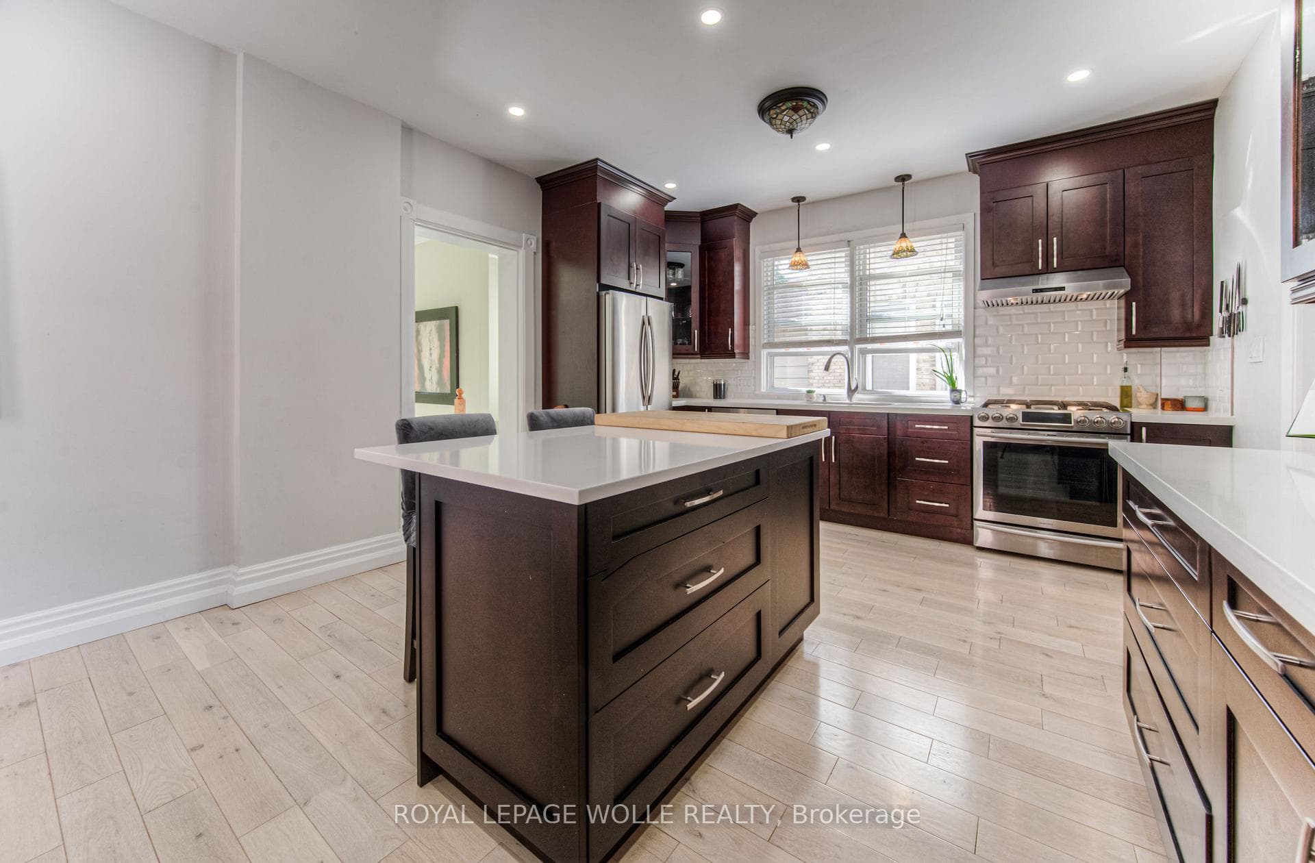 93 Joseph Street photo 10