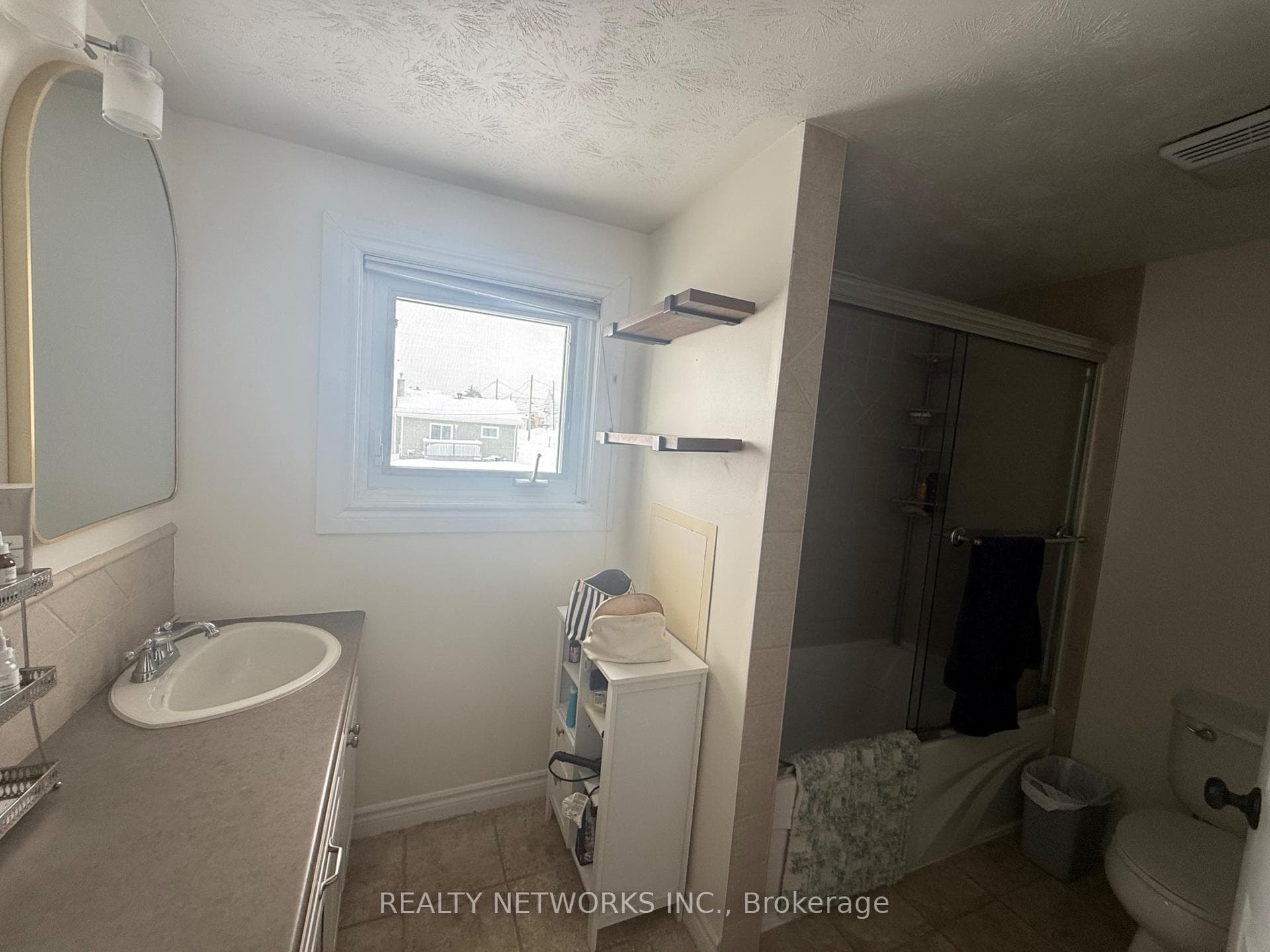 315 Ann Avenue photo 15