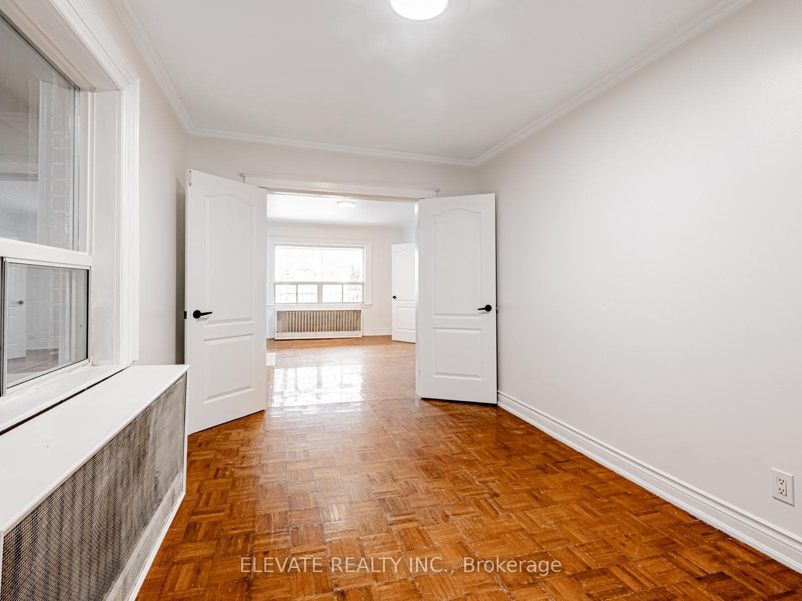 247 Belgravia Avenue photo 5