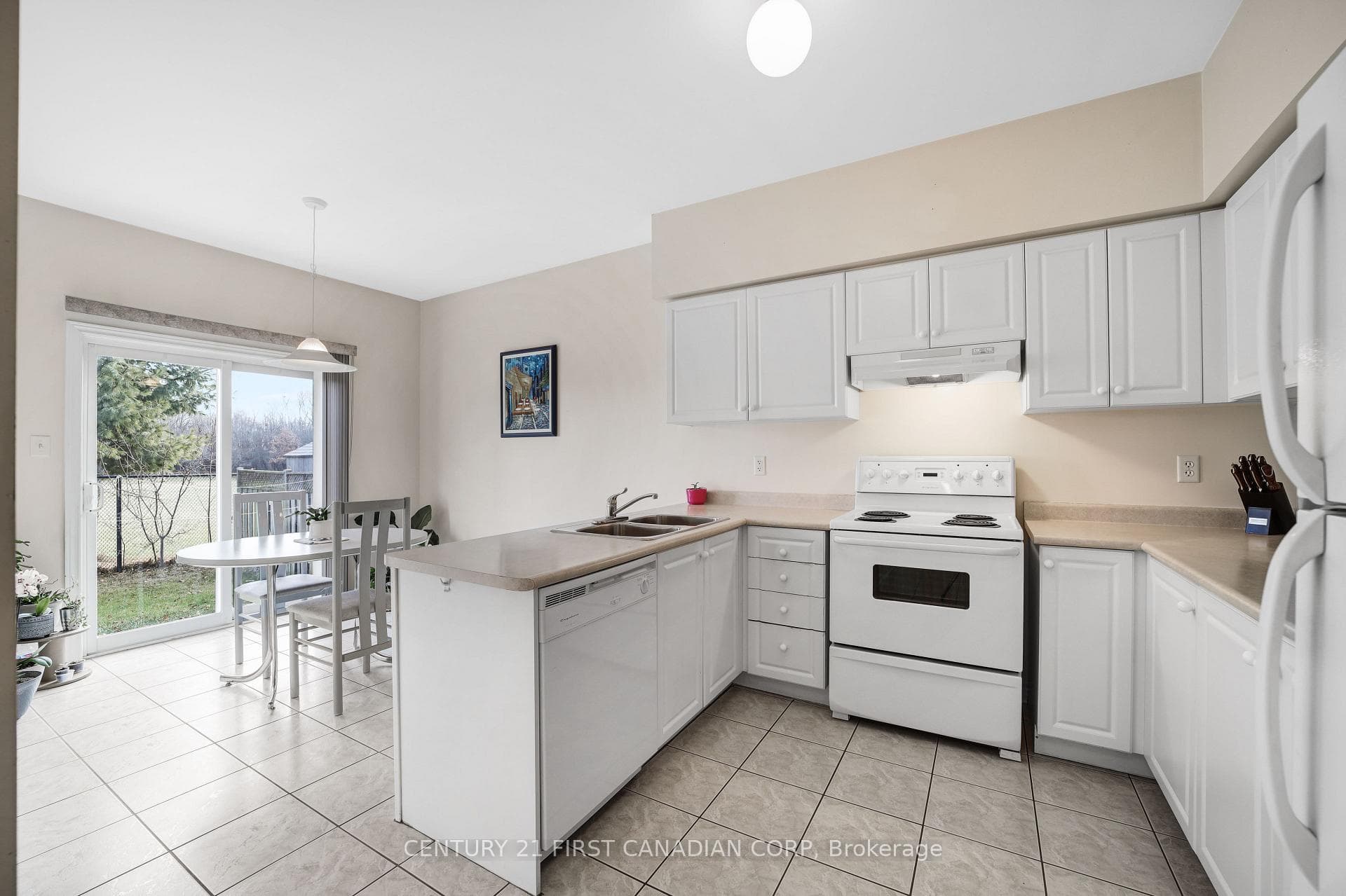 281 Sunny Meadow Boulevard photo 18