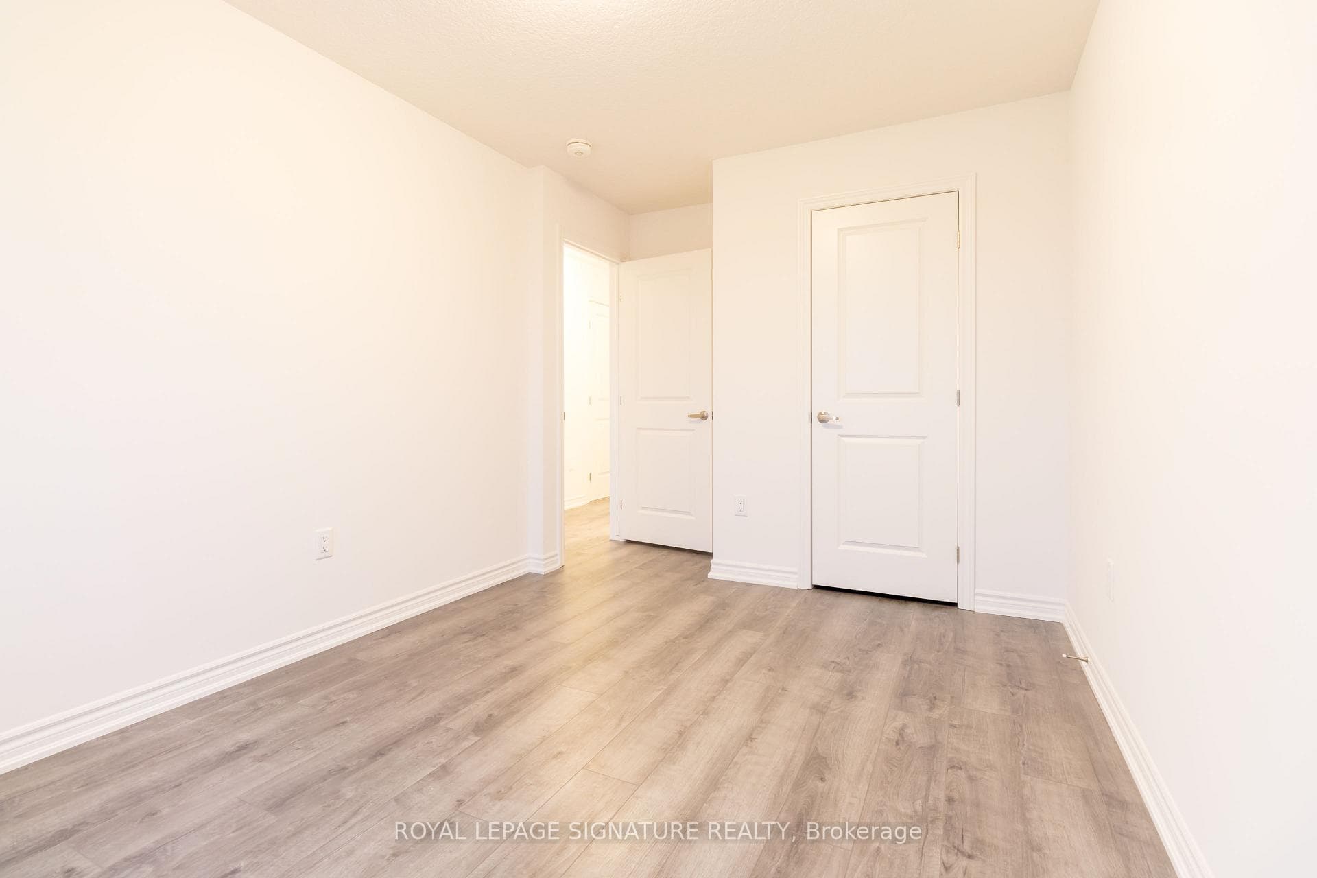 61 Soho Street Unit 10 photo 23