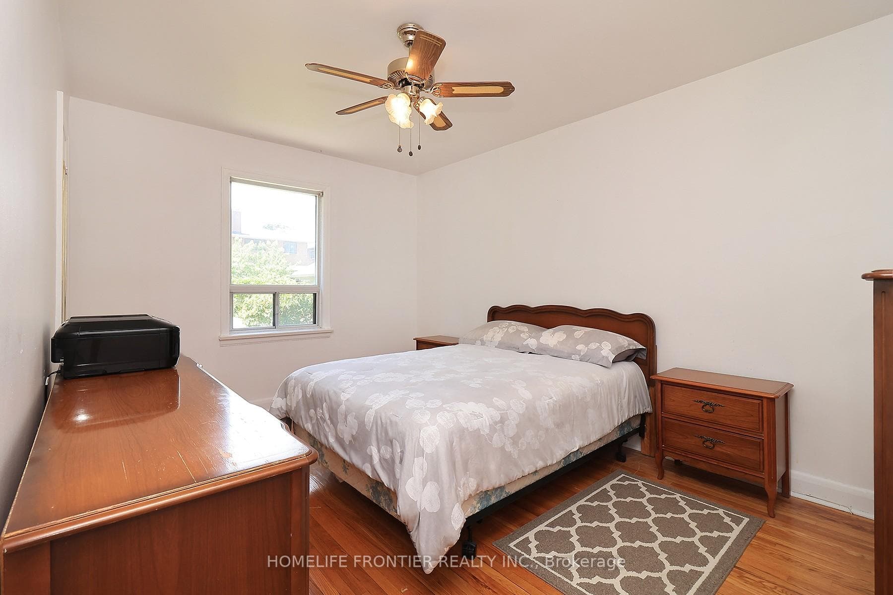 120 North Carson Street photo 10