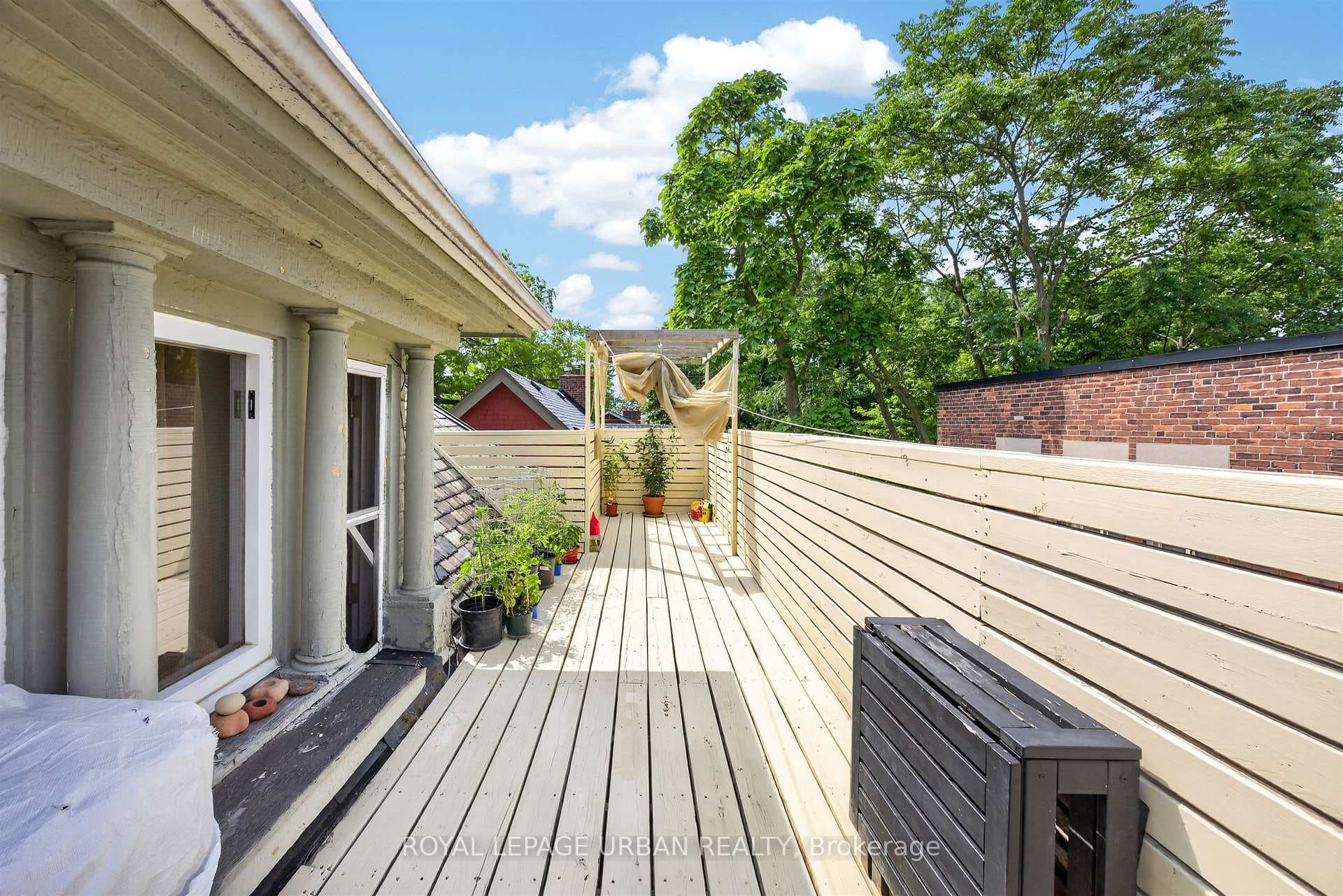 Suite 301 Private Deck