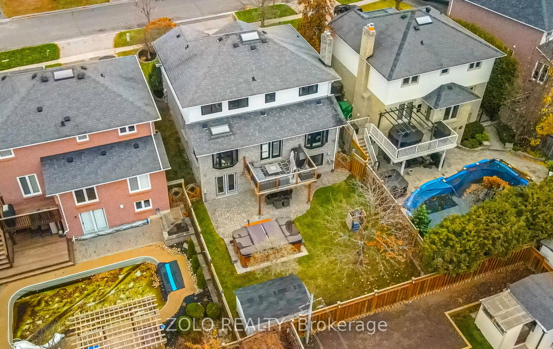 871 Peggoty Circle photo 38
