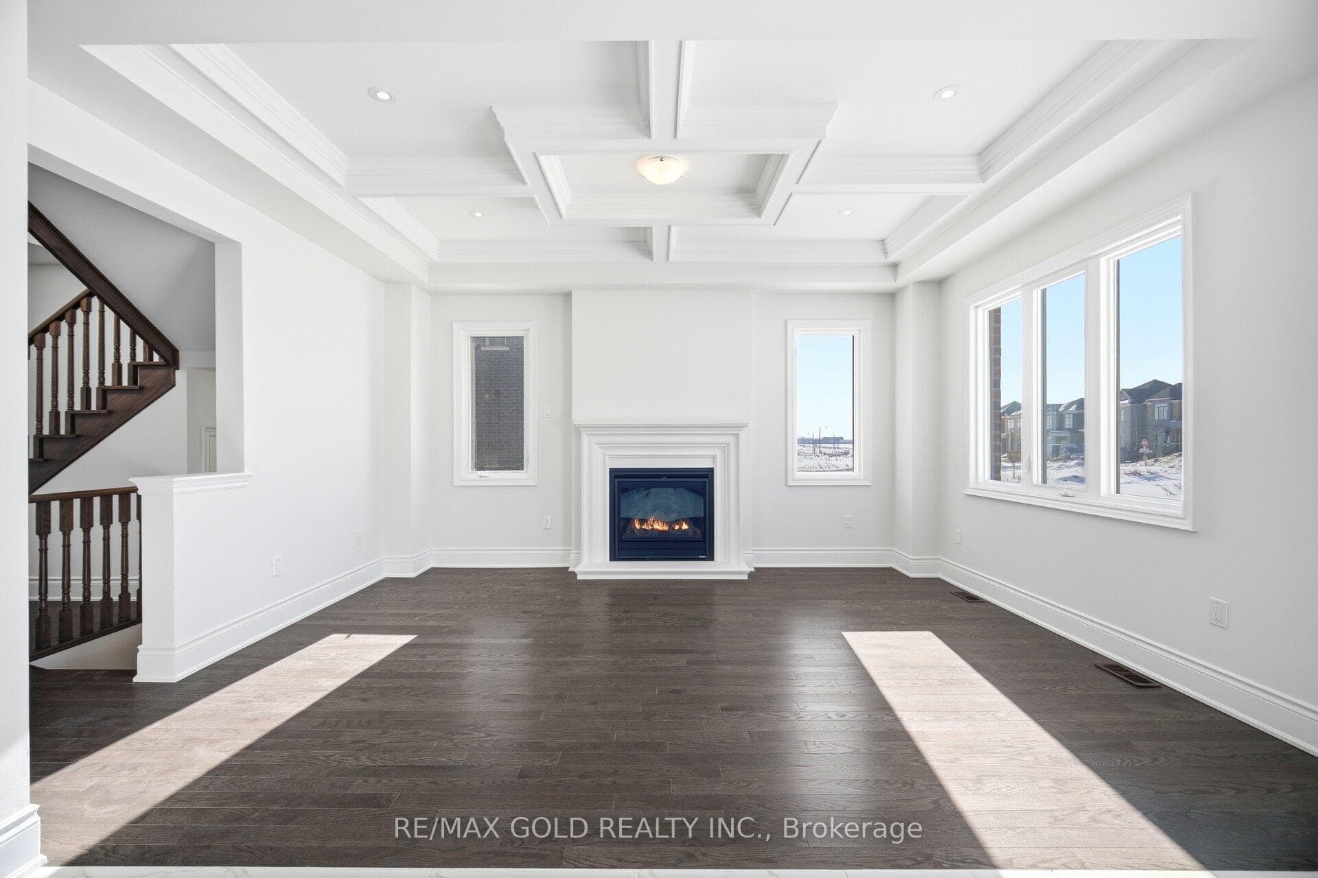 32 Addison Street photo 10
