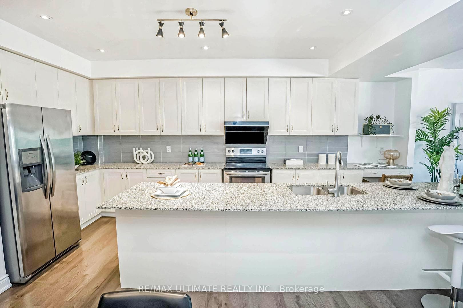 116 Lichfield Road photo 16