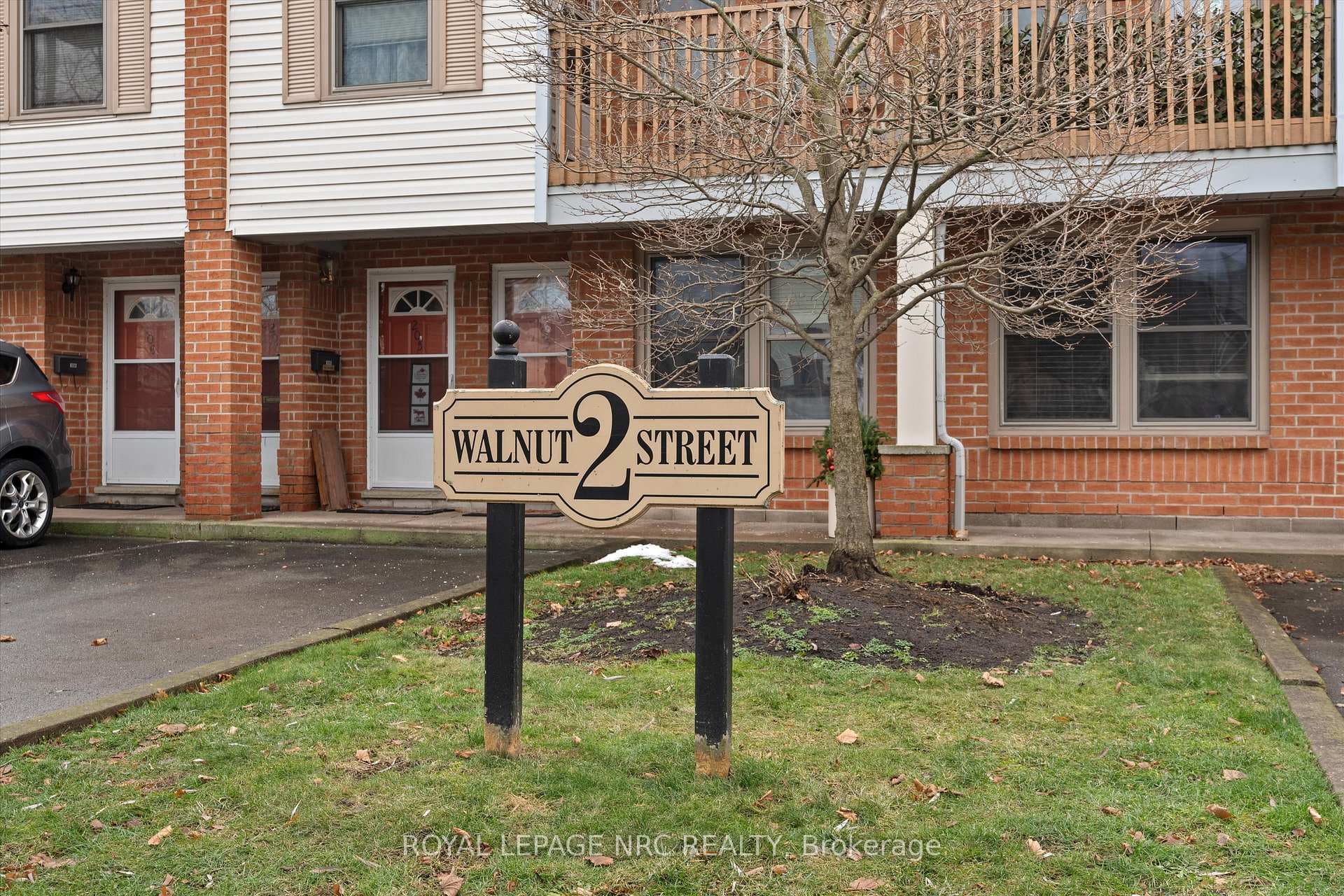 2 Walnut Street Unit 207 photo 2