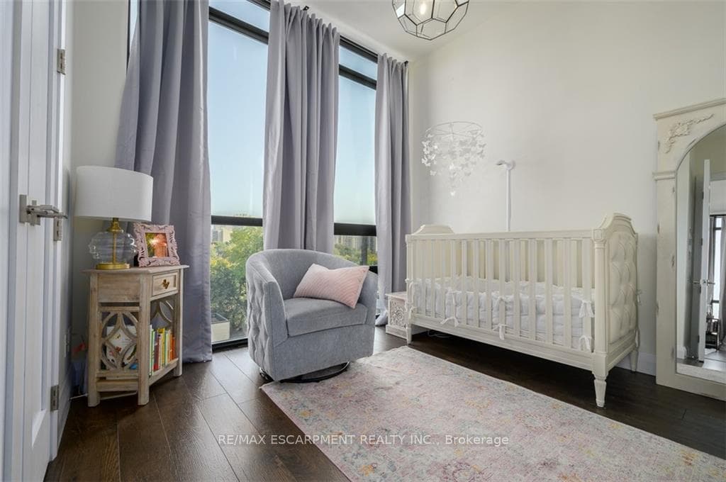 101 Locke Street Unit 612 photo 27