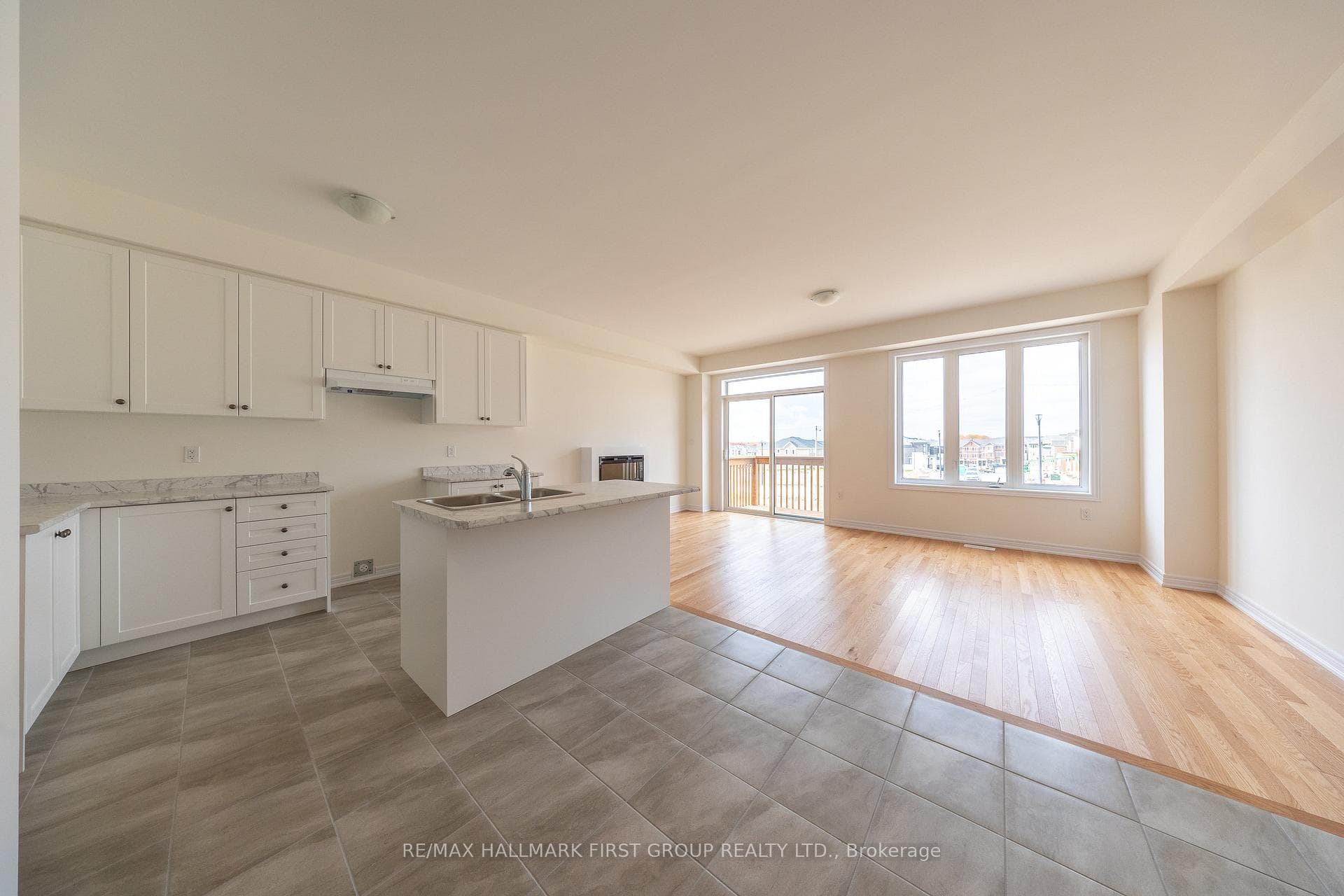 2856 Albatross Way photo 6