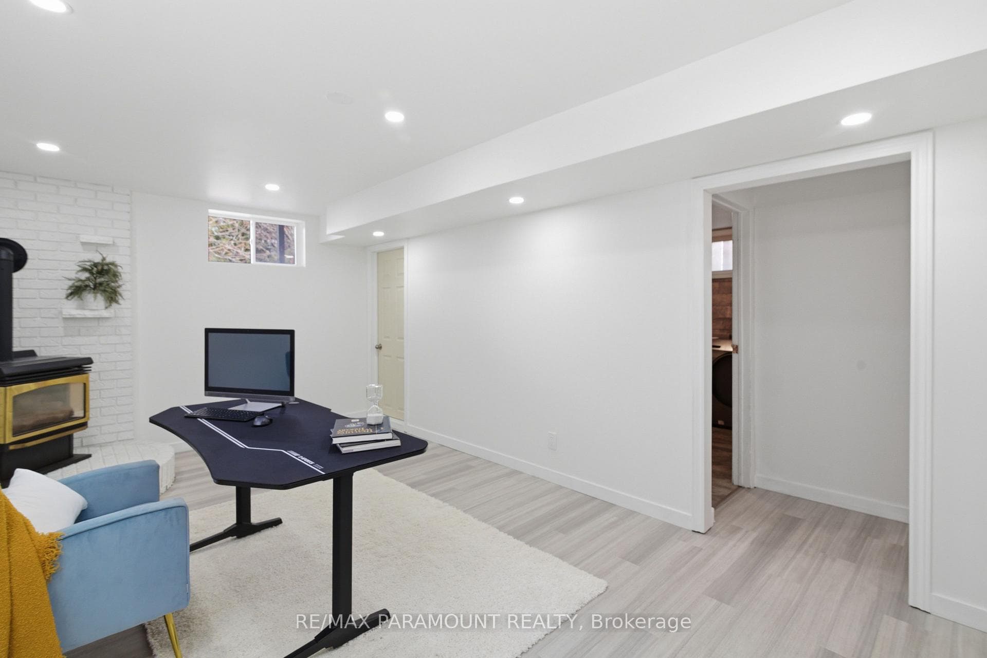 1262 Upper Gage Avenue photo 28