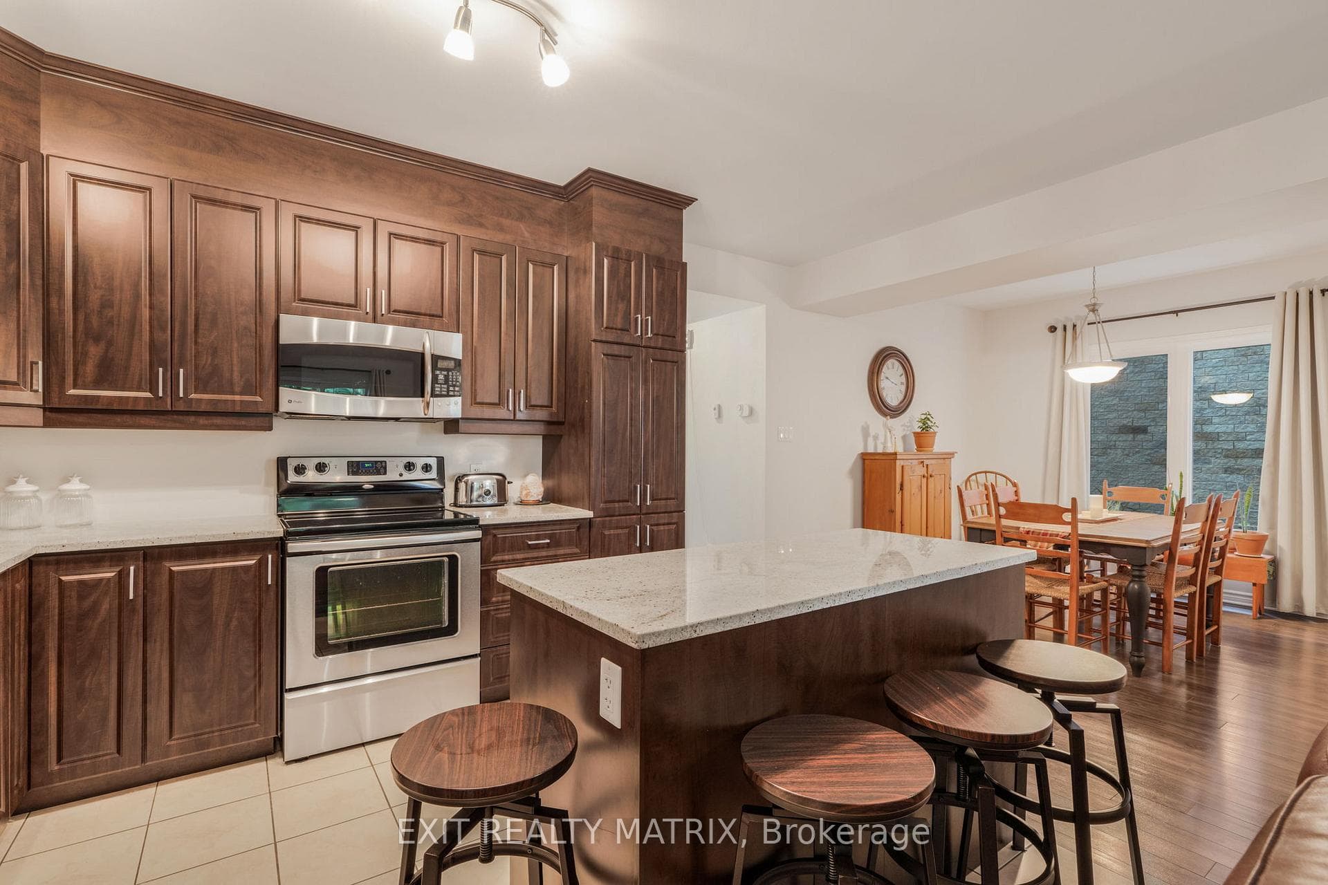 193 Bourdeau Boulevard Unit 2 photo 14