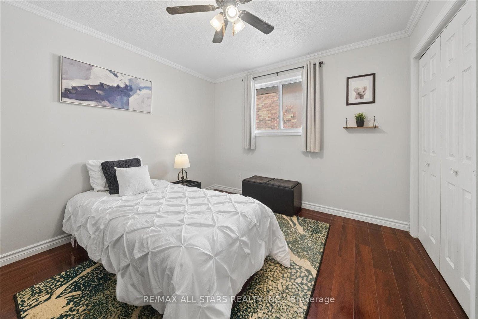 340 Walter Drive photo 23