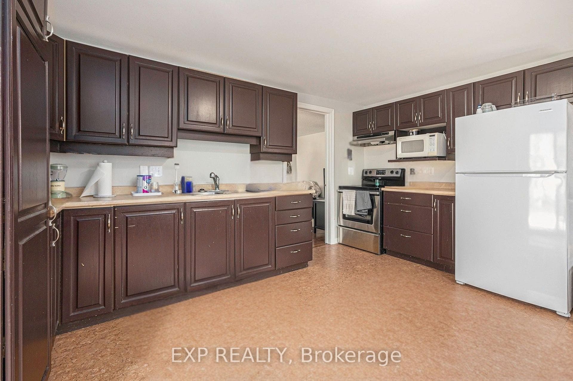 113 - Kitchen