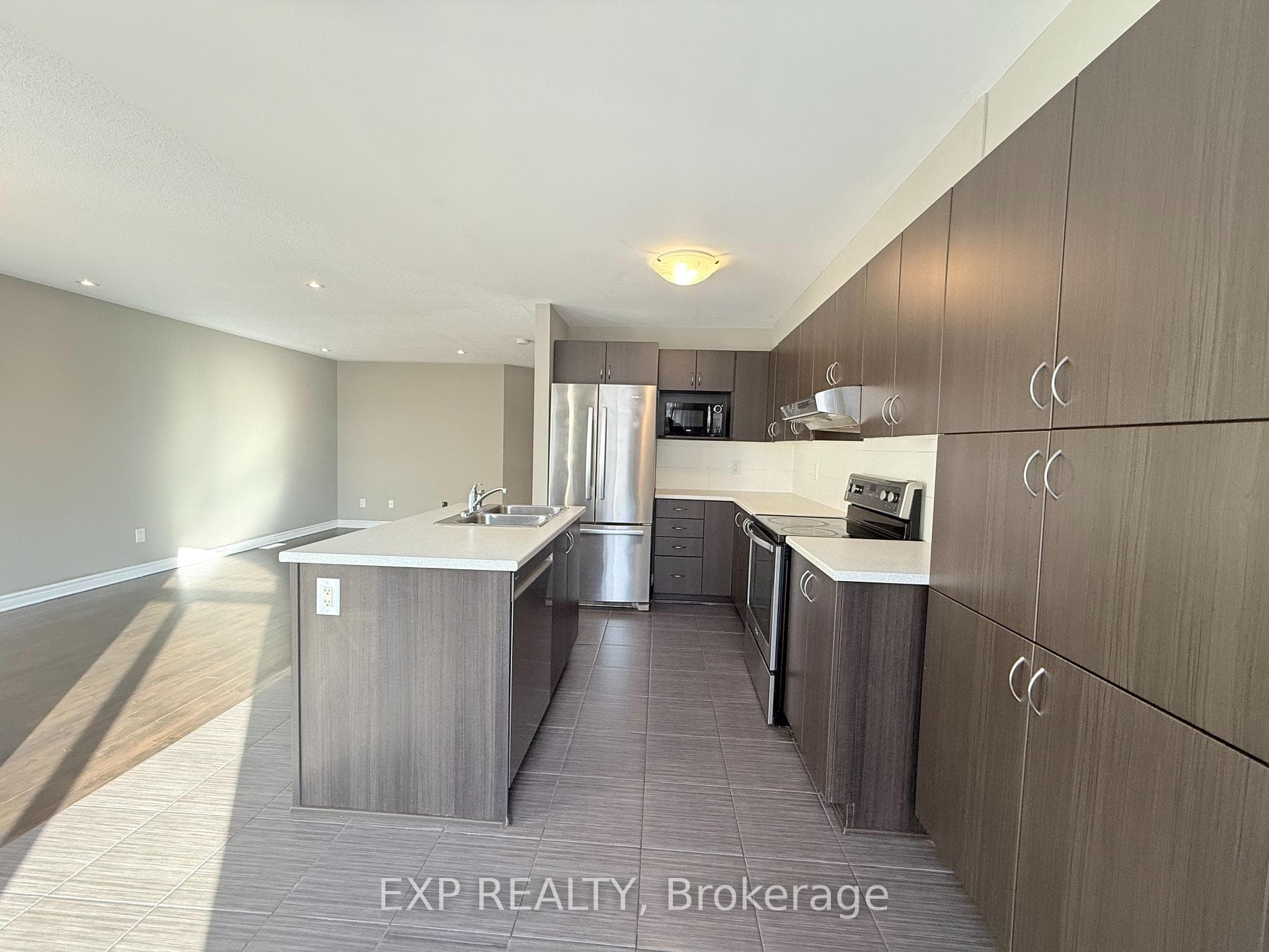 169 LERTA Way photo 11