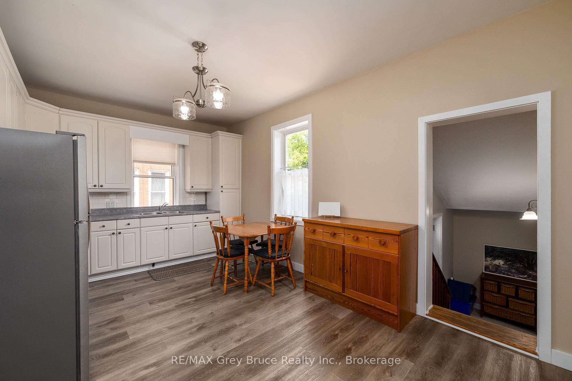 177 2nd Avenue photo 10