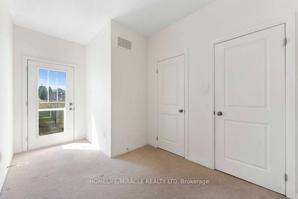 1431 Green Road photo 29