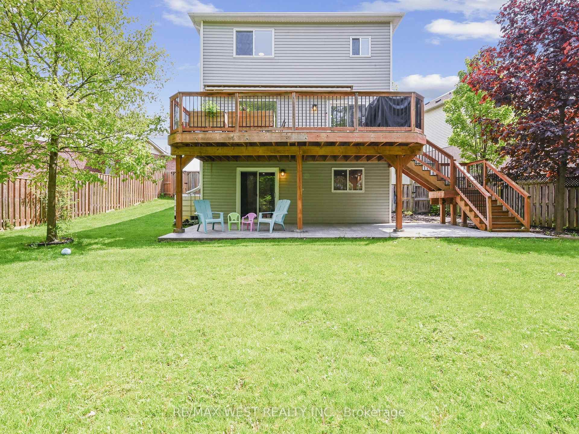 75 Langlaw Drive photo 35
