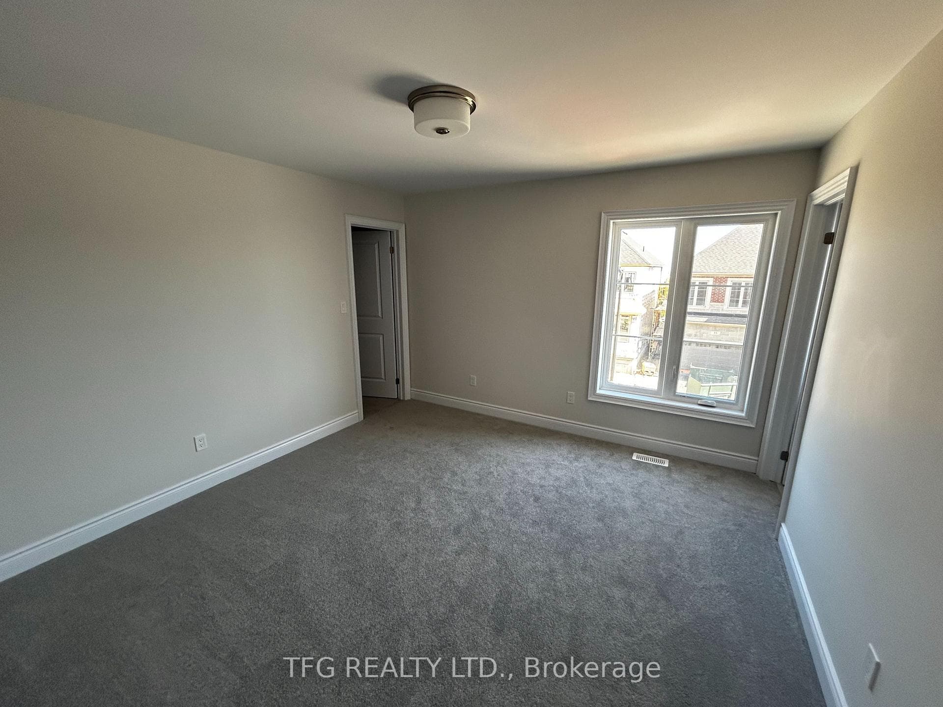 46 Holland Street photo 22