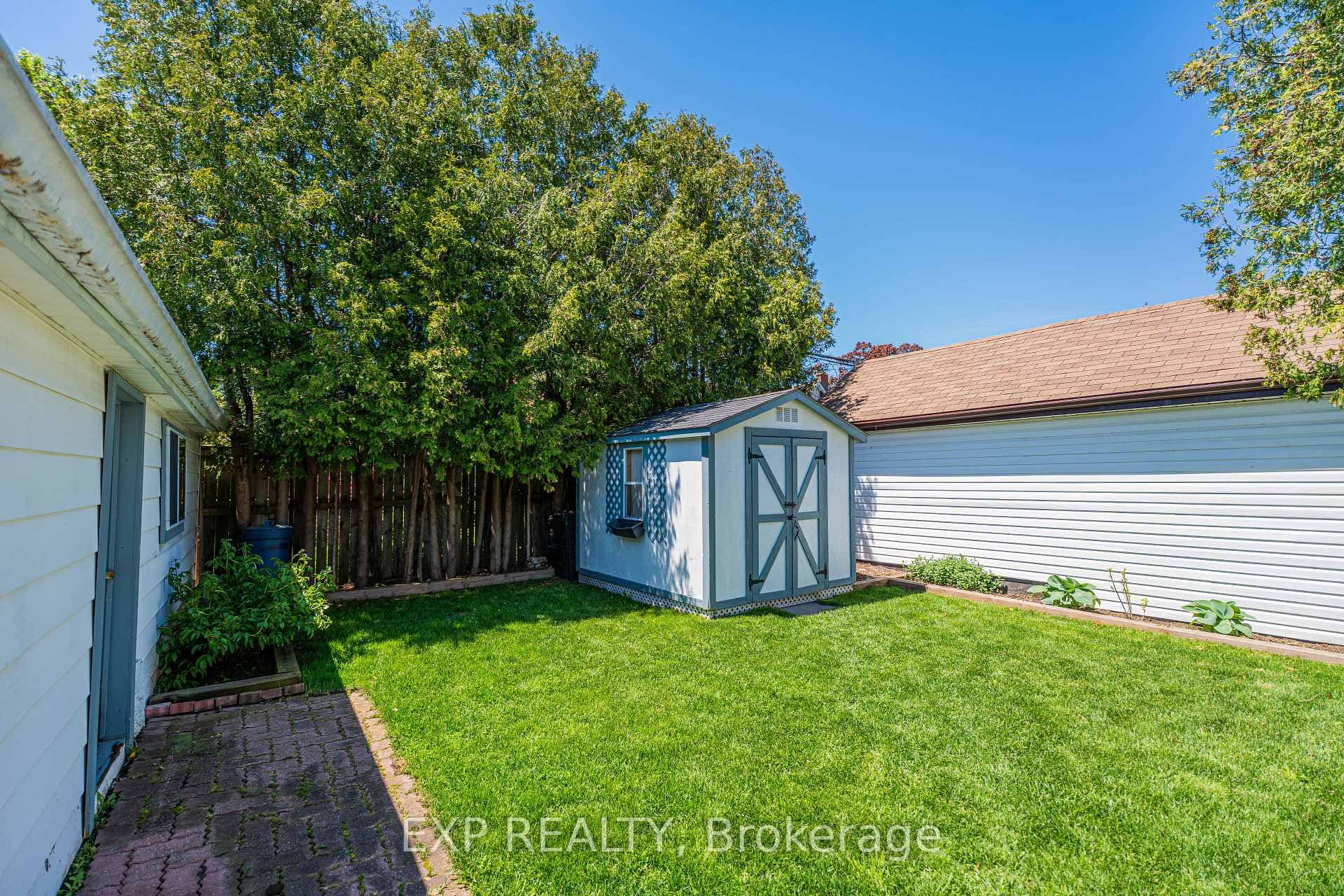 56 Gladstone Avenue photo 39