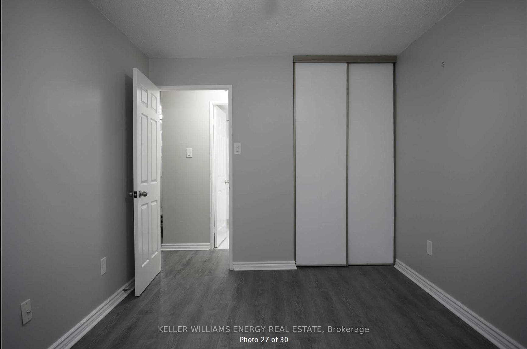 10 Tapscott Road Unit 813 photo 27