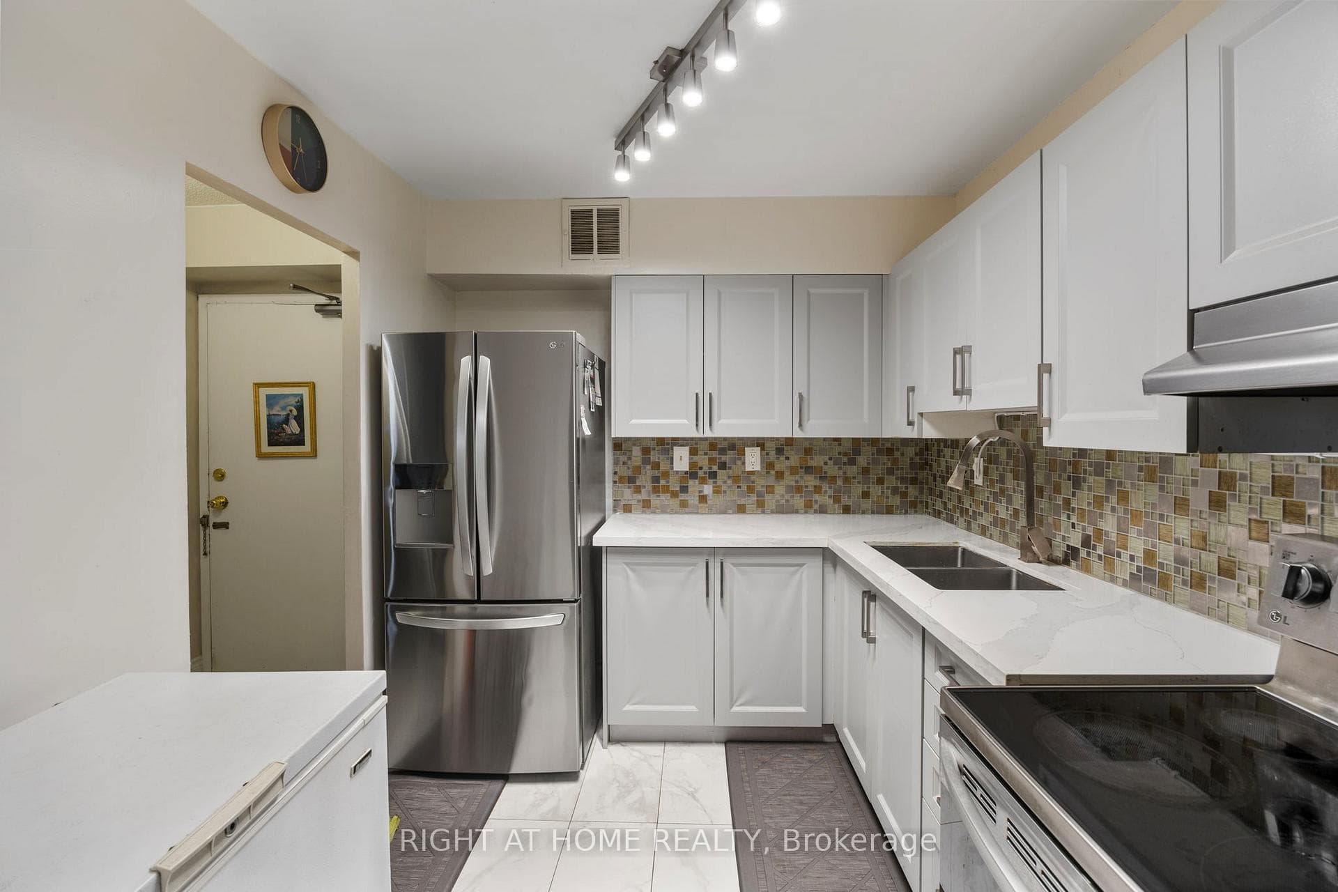 330 Dixon Road Unit 2408 photo 6