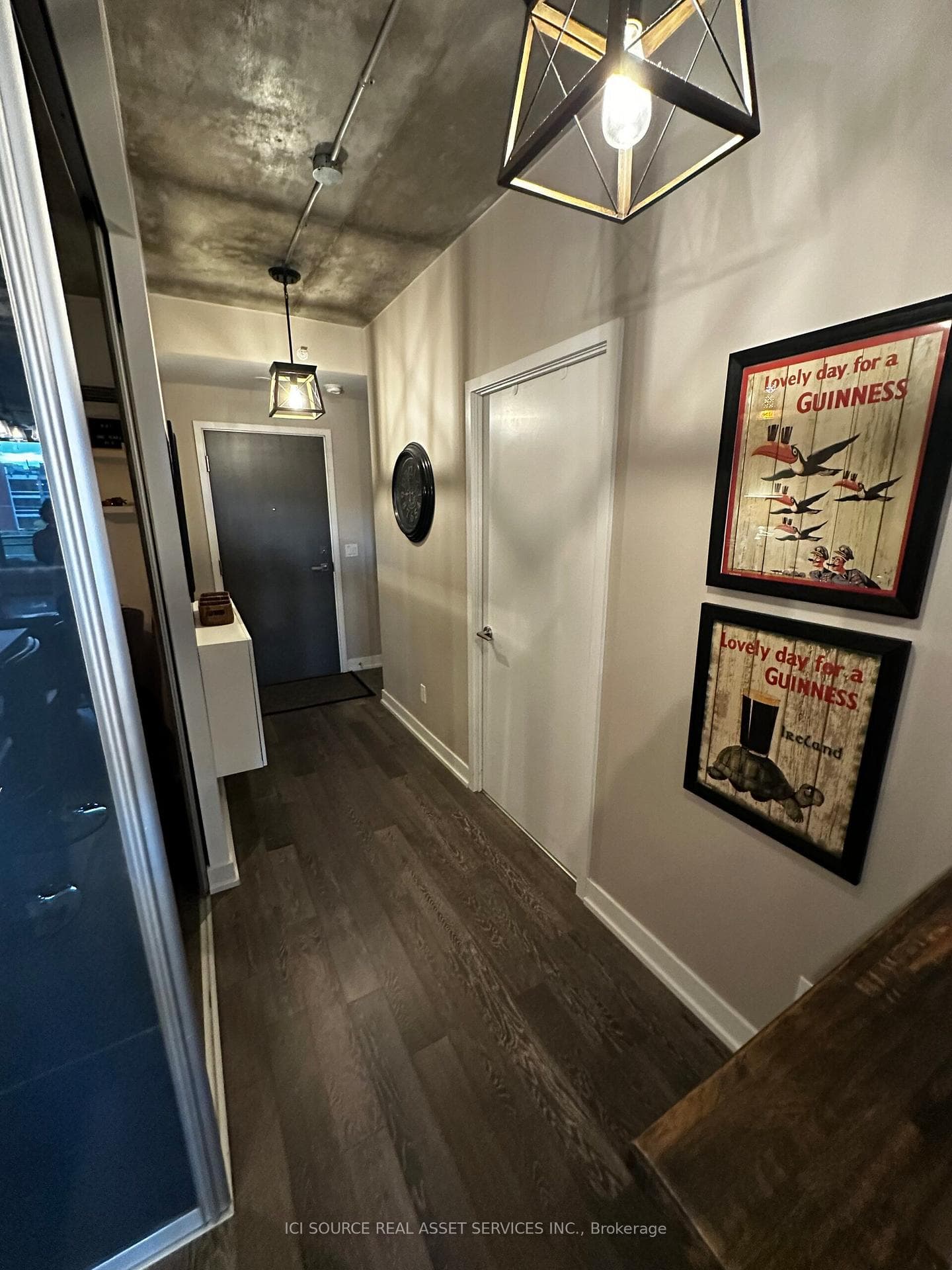 1238 Dundas Street Unit 505 photo 8