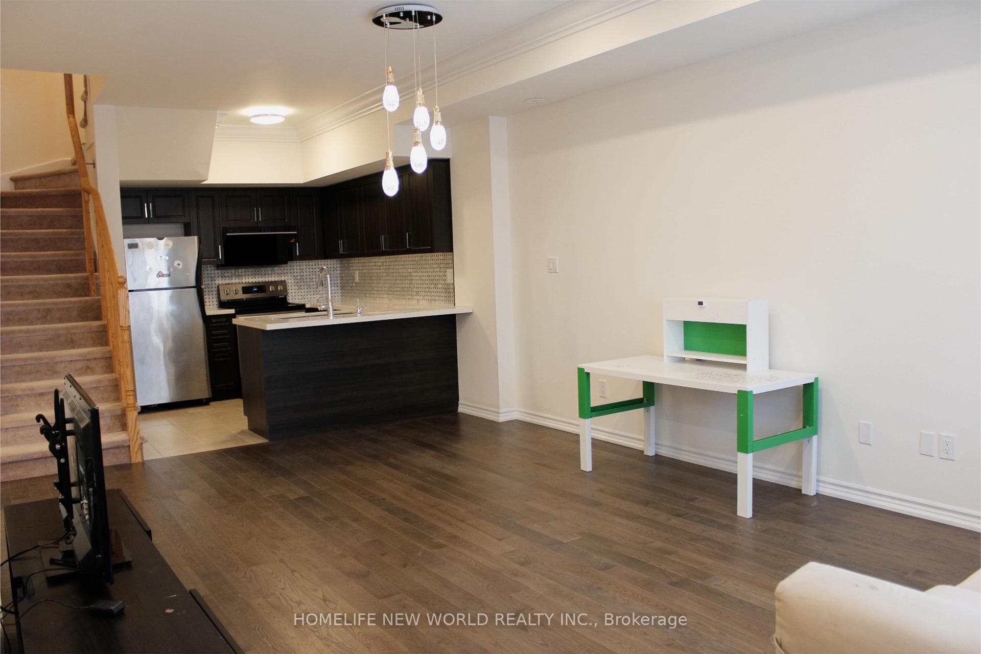 11 Eaton Park Lane Unit 15 photo 6