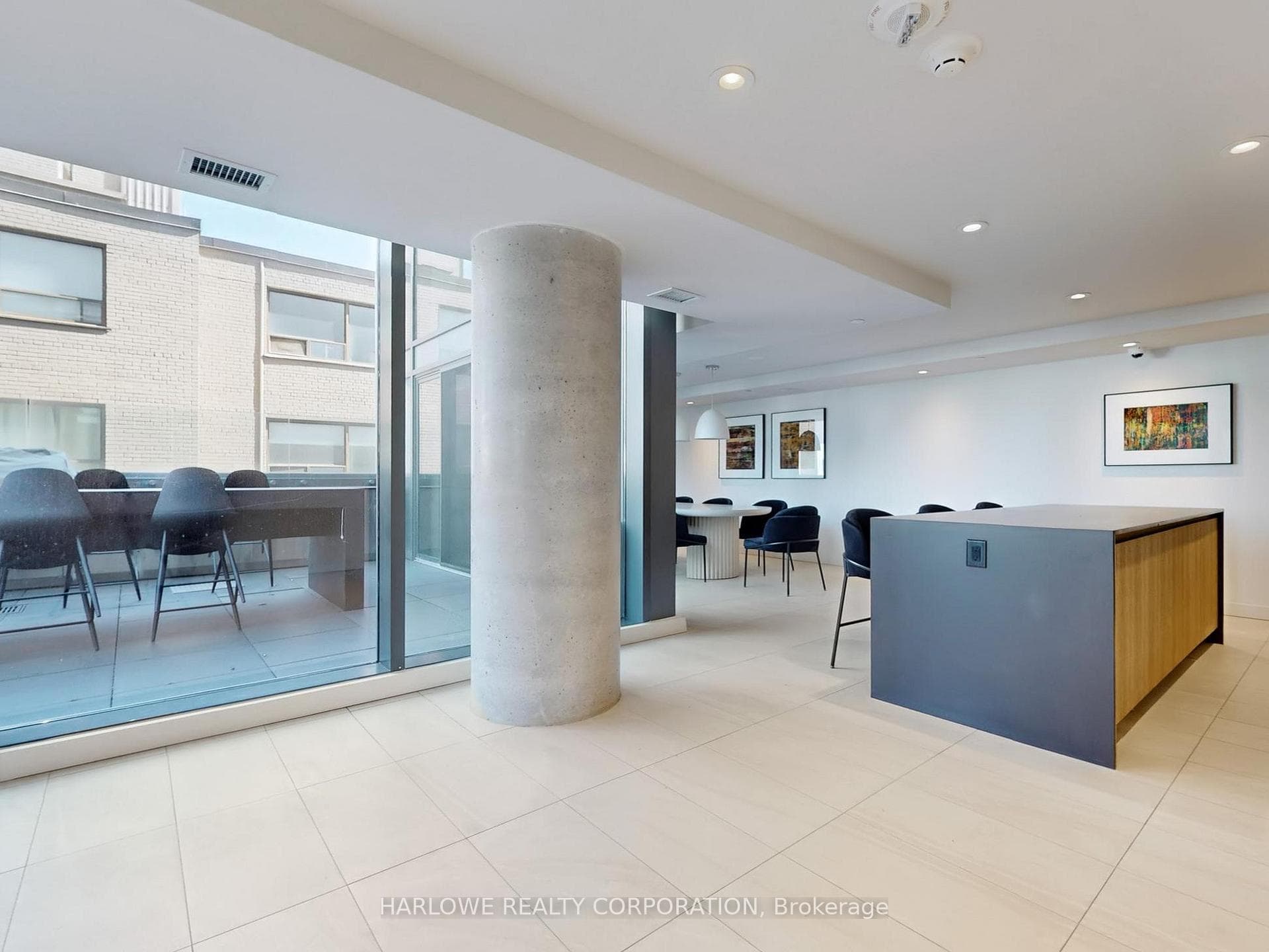 81 Wellesley Street Unit 1305 photo 26