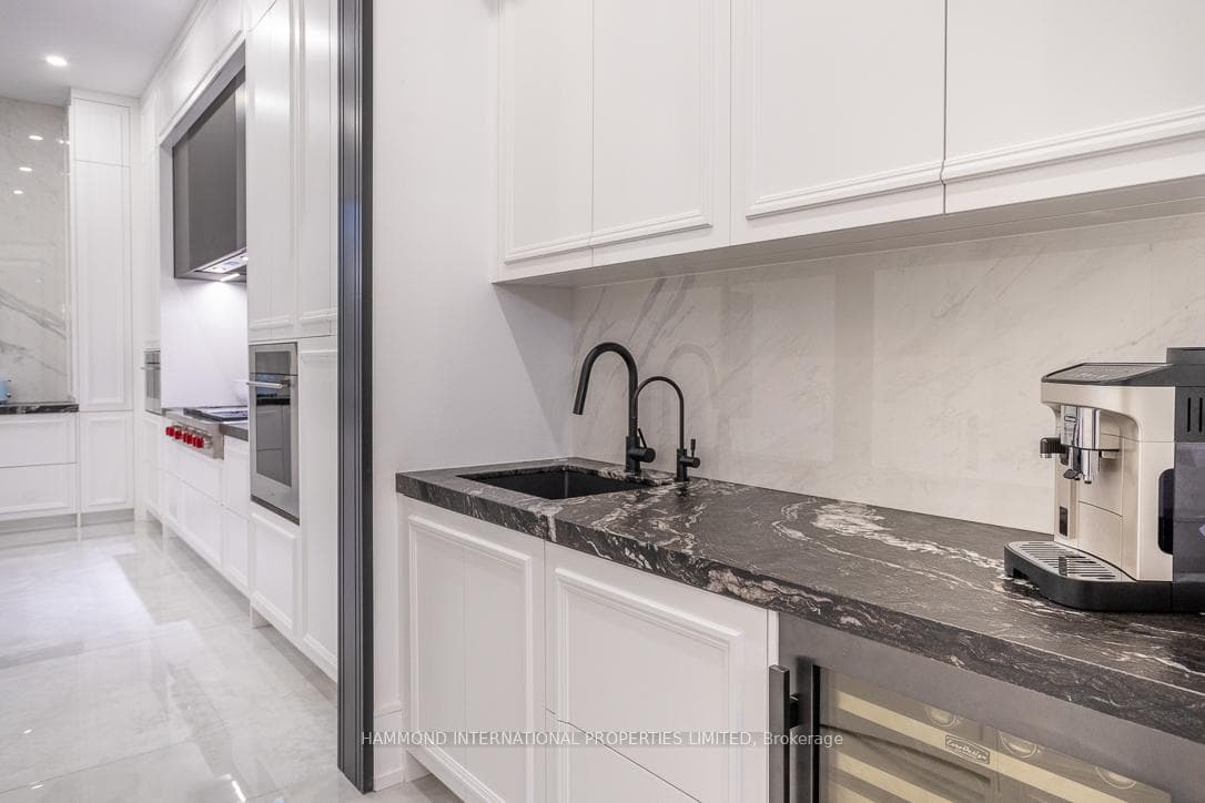 114 Dexter Road photo 7