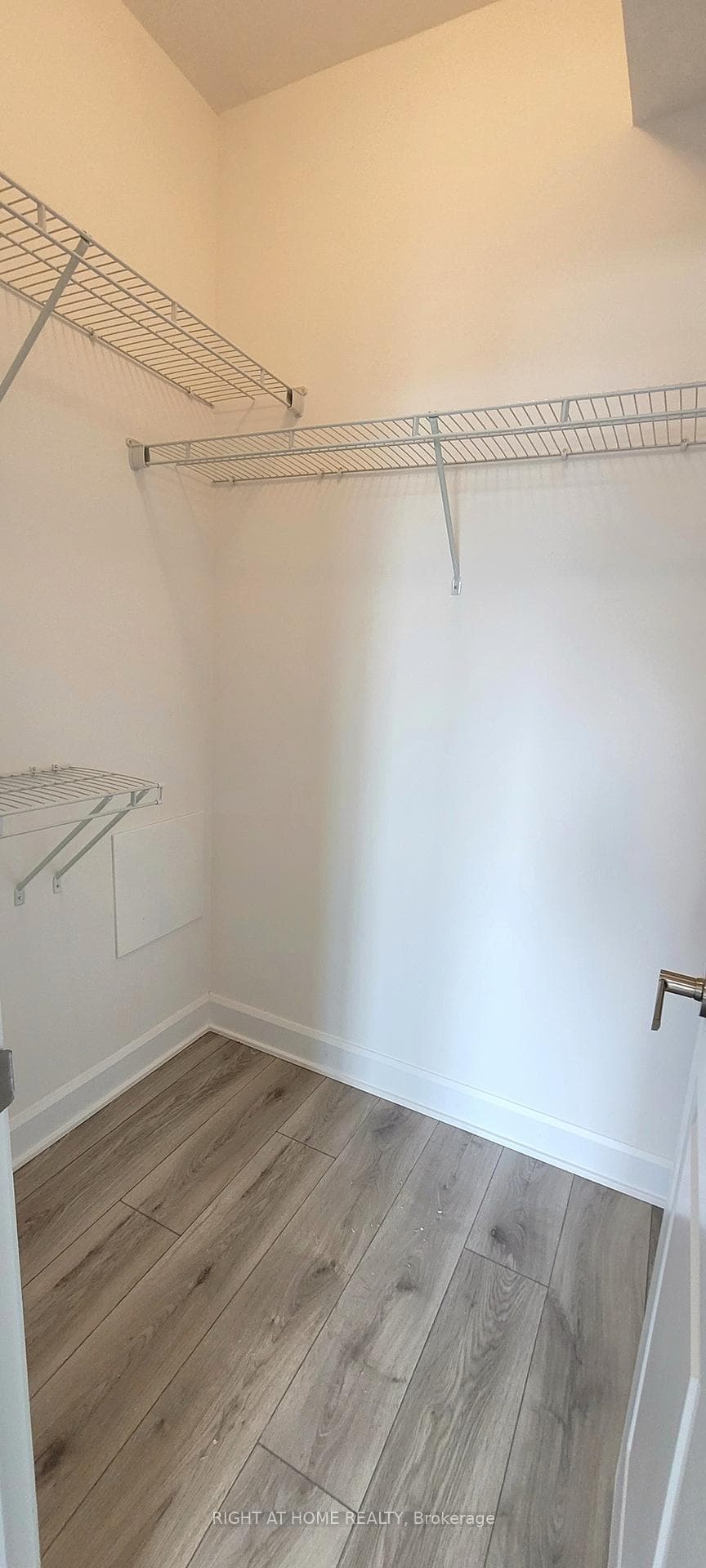 3240 William Coltson Avenue Unit 624 photo 31