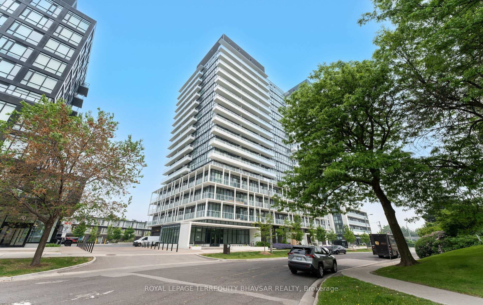 180 Fairview Mall Drive Unit 713 photo 1