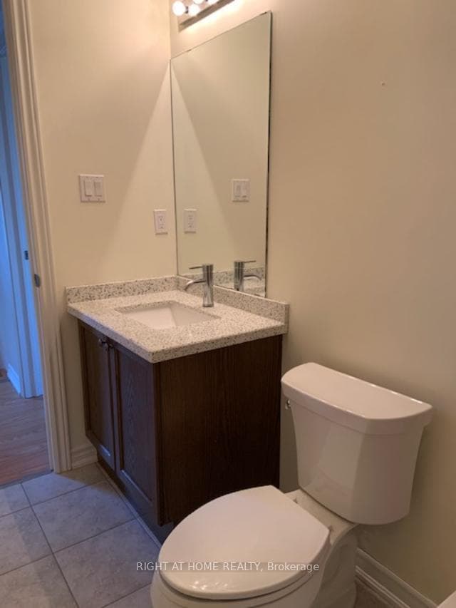 1380 Costigan Road Unit 128 photo 9
